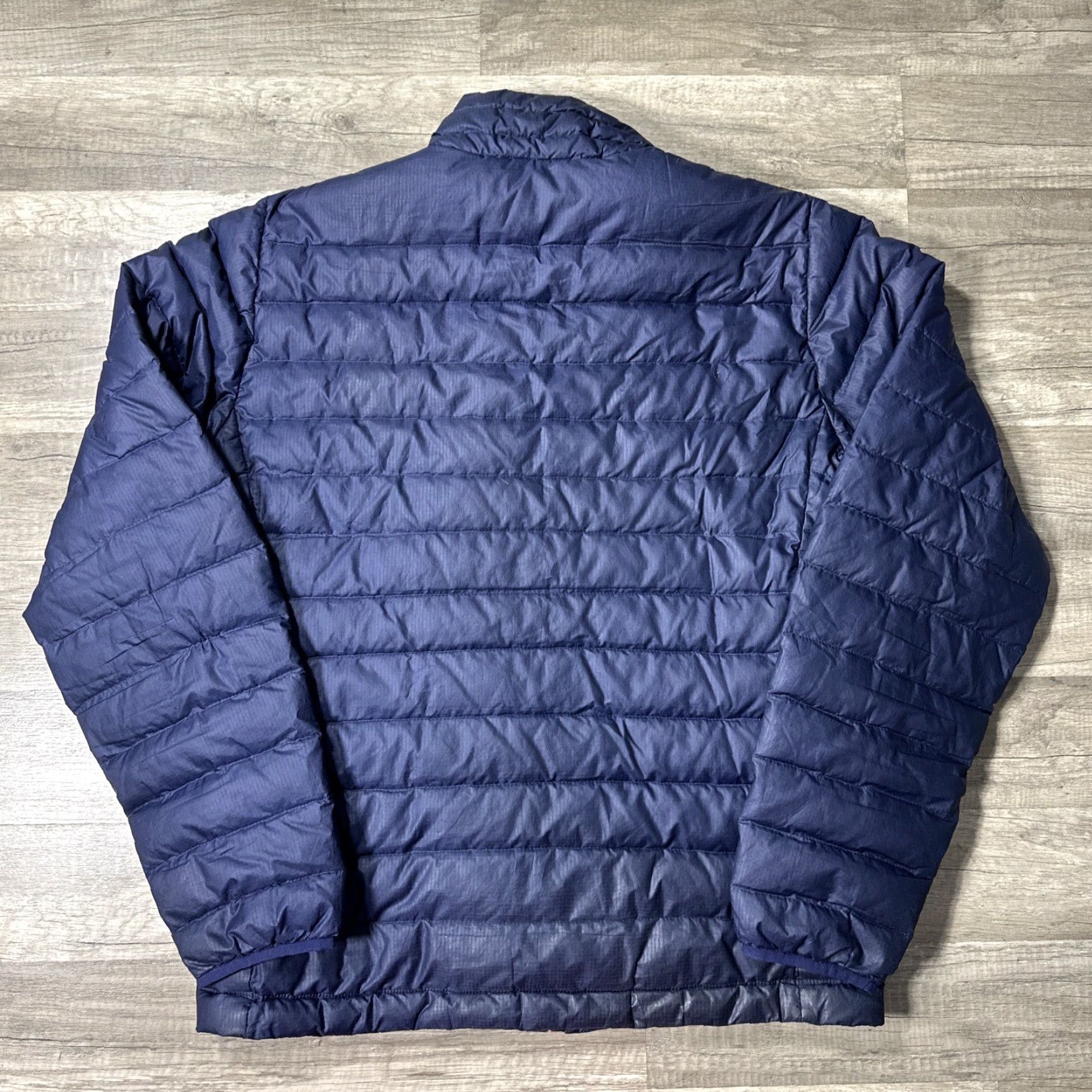 Patagonia Patagonia Women Navy Blue Down Puffer Jacket Full Zip M READ Size M / US 6-8 / IT 42-44 - 2 Thumbnail
