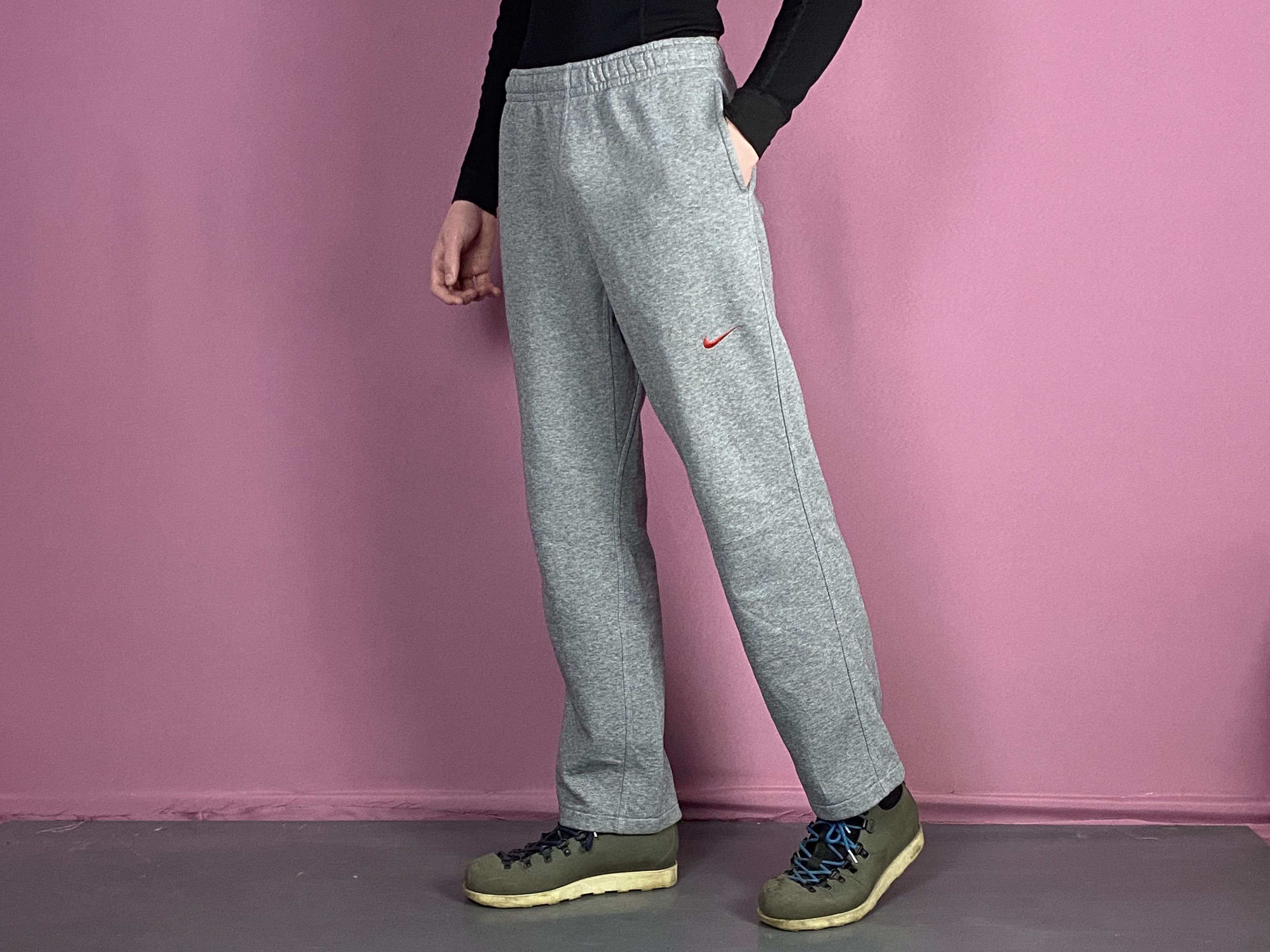 Nike × Vintage Nike Vintage Men's Baggy Sweatpants - M Sport Pants Size US 34 / EU 50 - 4 Thumbnail