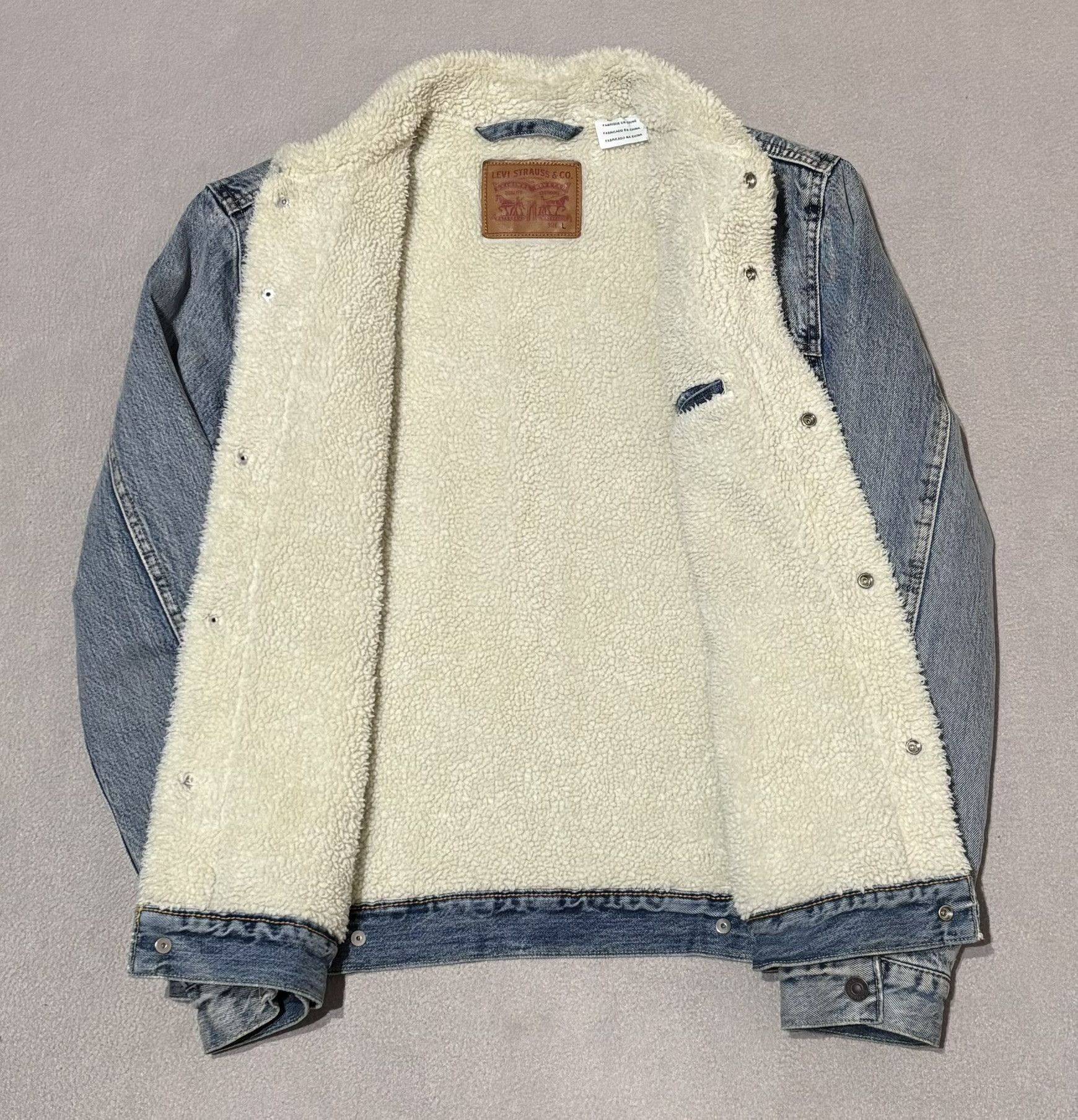 Levi's Levi's Sherpa Trucker Jacket Large Size US L / EU 52-54 / 3 - 12 Thumbnail