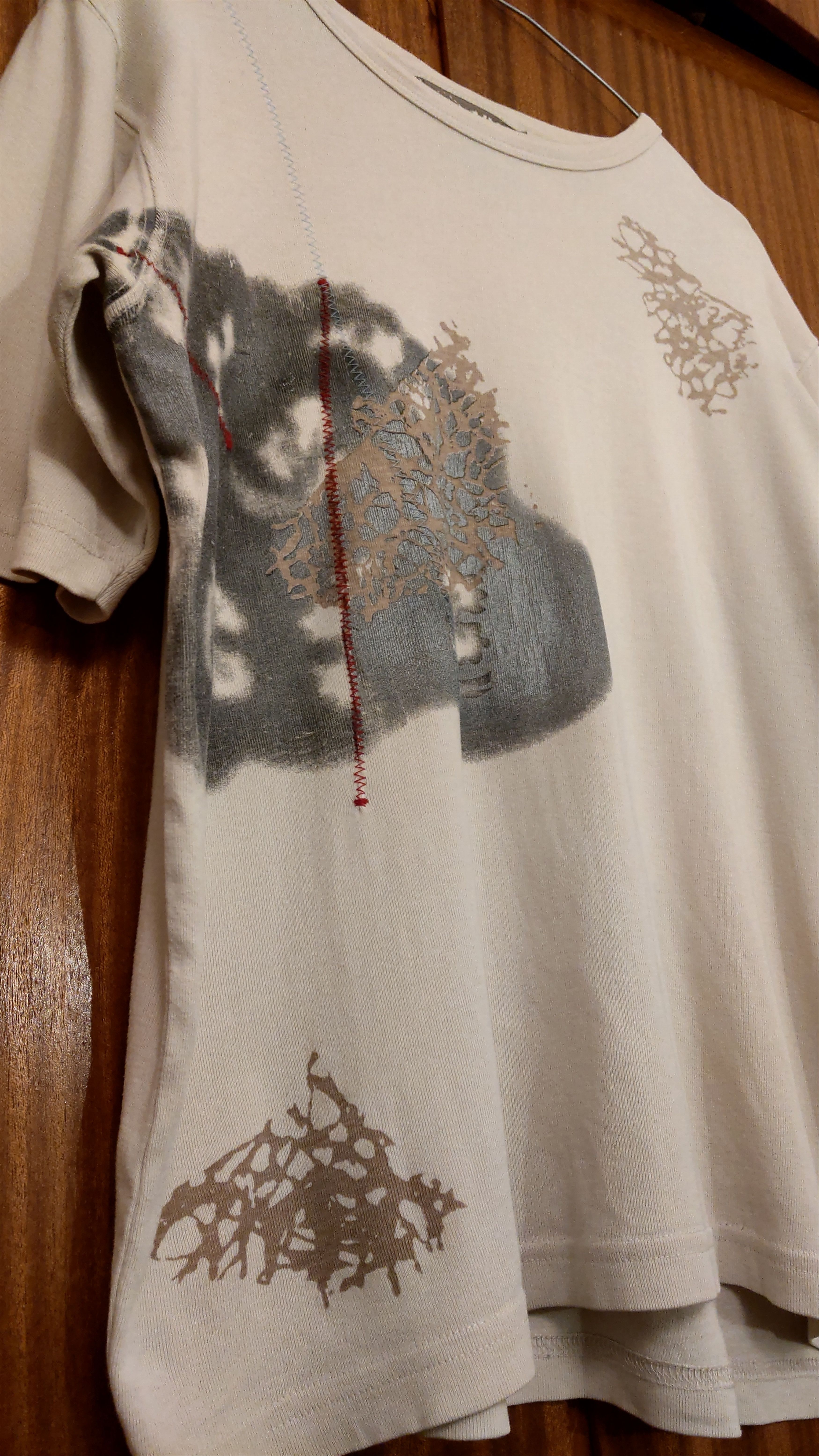 Affliction × Vintage Asymmetrical Neo Shirt Drawings Graphics Boxy Alt raver goth Size US S / EU 44-46 / 1 - 4 Thumbnail