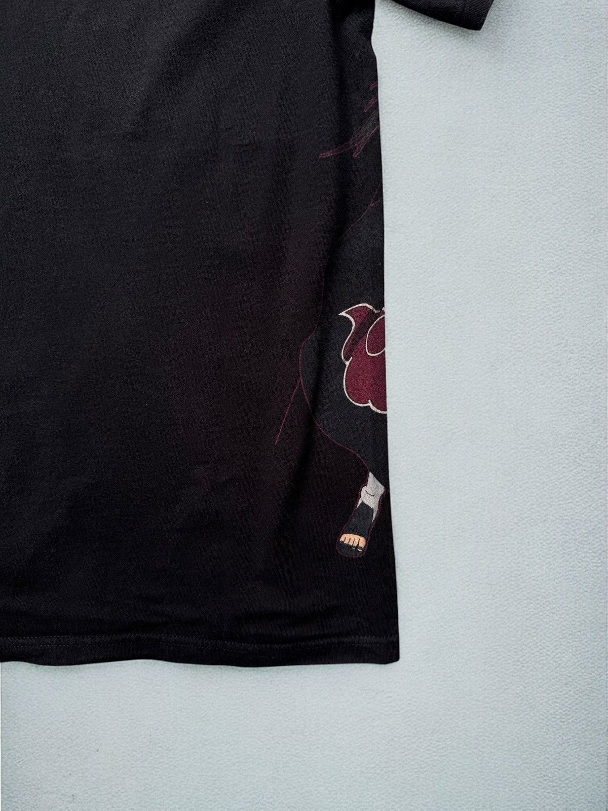 Ripple Junction Naruto Itachi Uchiha Solo Side Print 2002 T Shirt Size US S / EU 44-46 / 1 - 7 Thumbnail