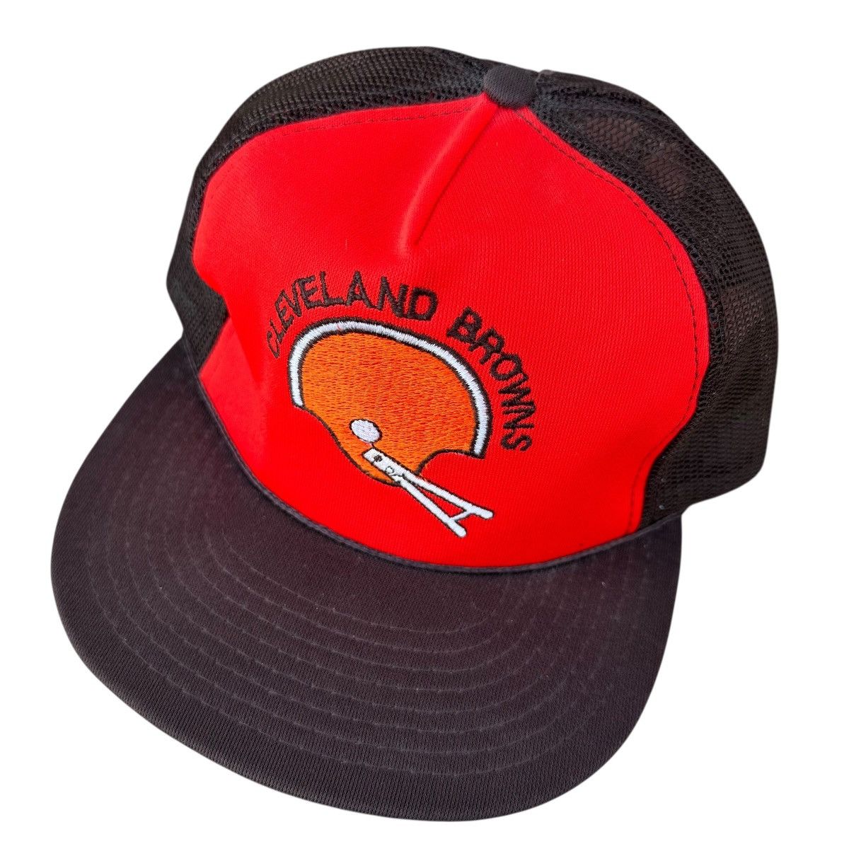 Vintage vintage cleveland browns trucker hat Size ONE SIZE - 2 Thumbnail