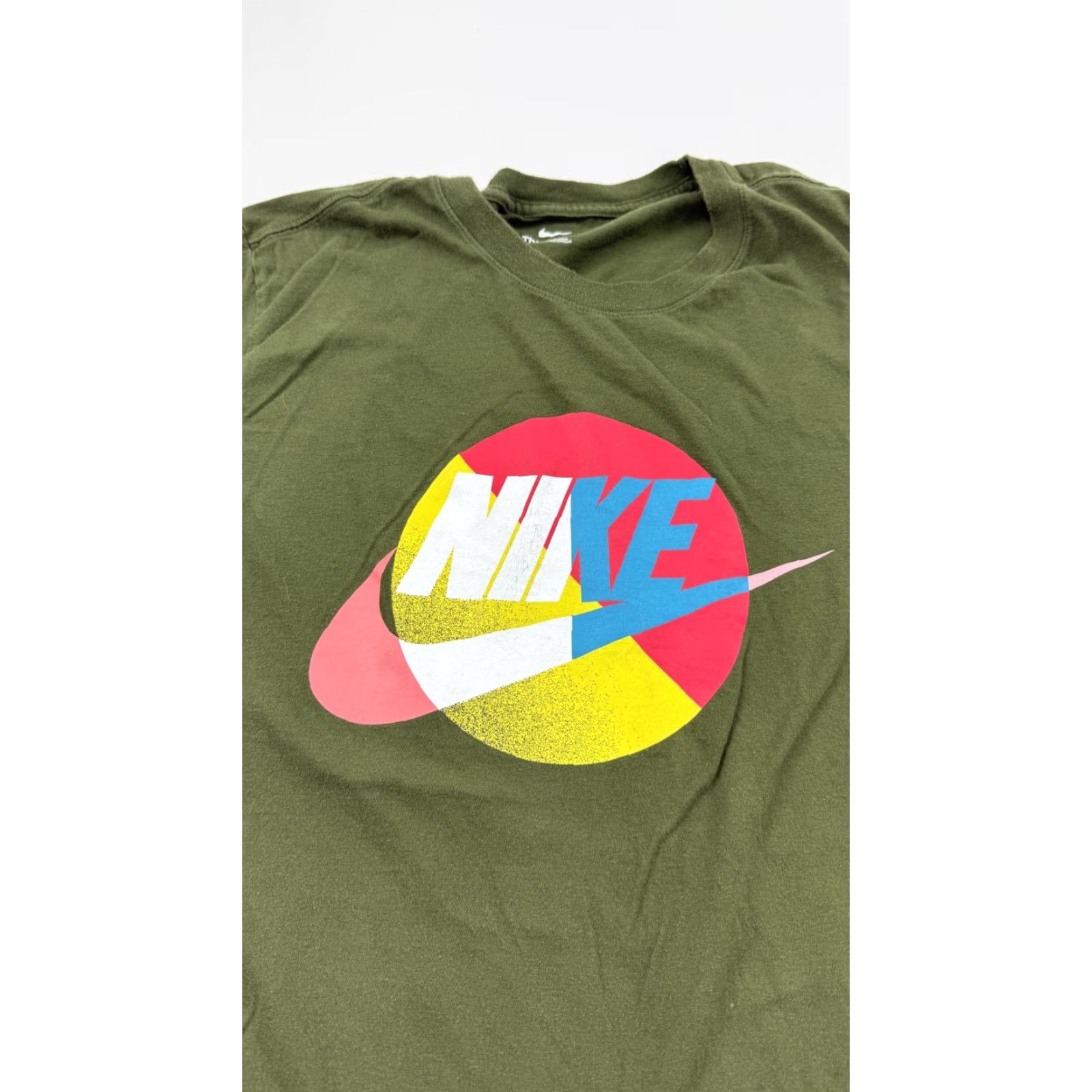 Nike Nike Shirt Mens Large Green Graphic Swoosh Logo Multicolor Short Sleeve Tee Size US L / EU 52-54 / 3 - 2 Thumbnail