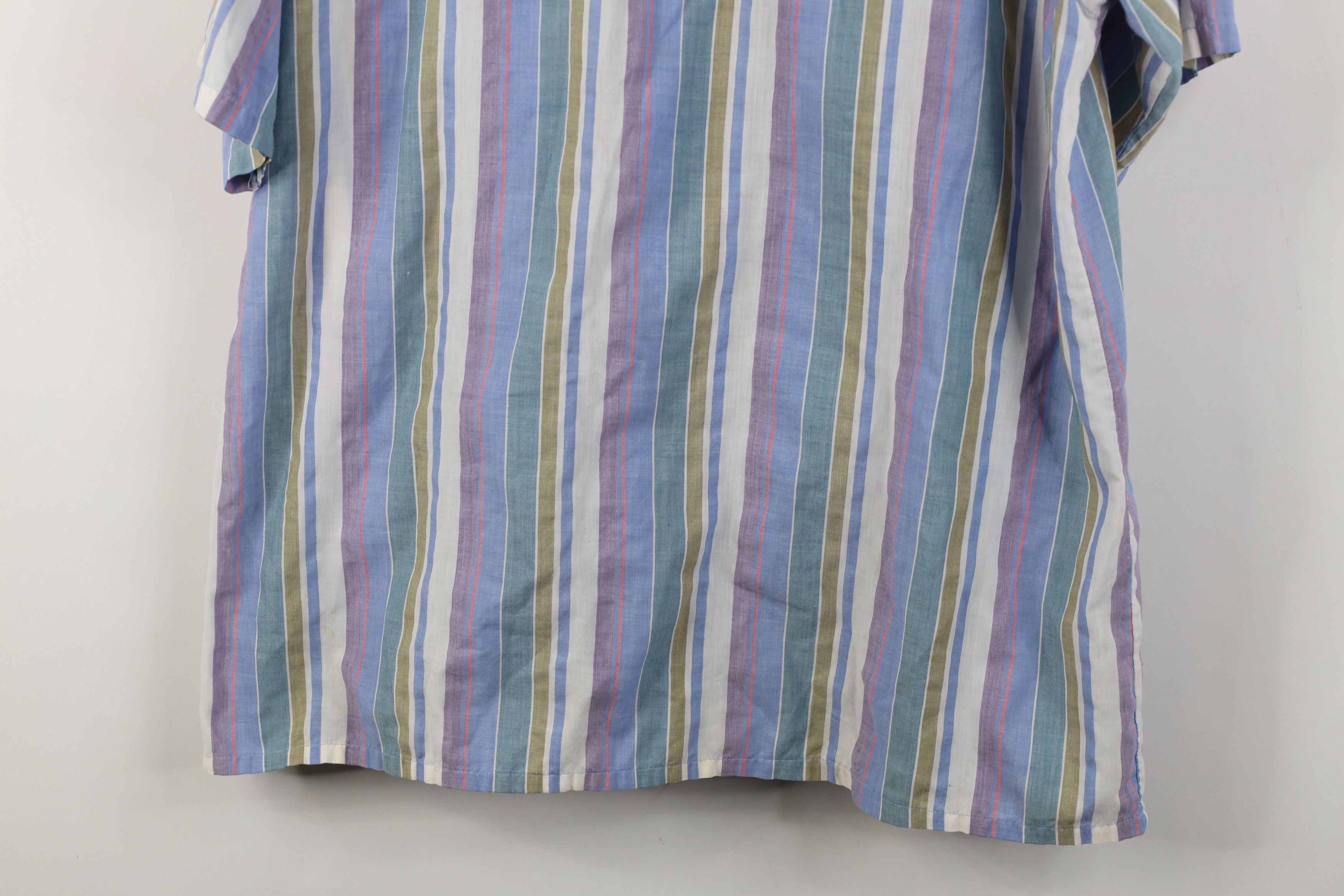 Vintage Vintage 90s Streetwear Striped Short Sleeve Button Shirt Size US L / EU 52-54 / 3 - 14 Thumbnail