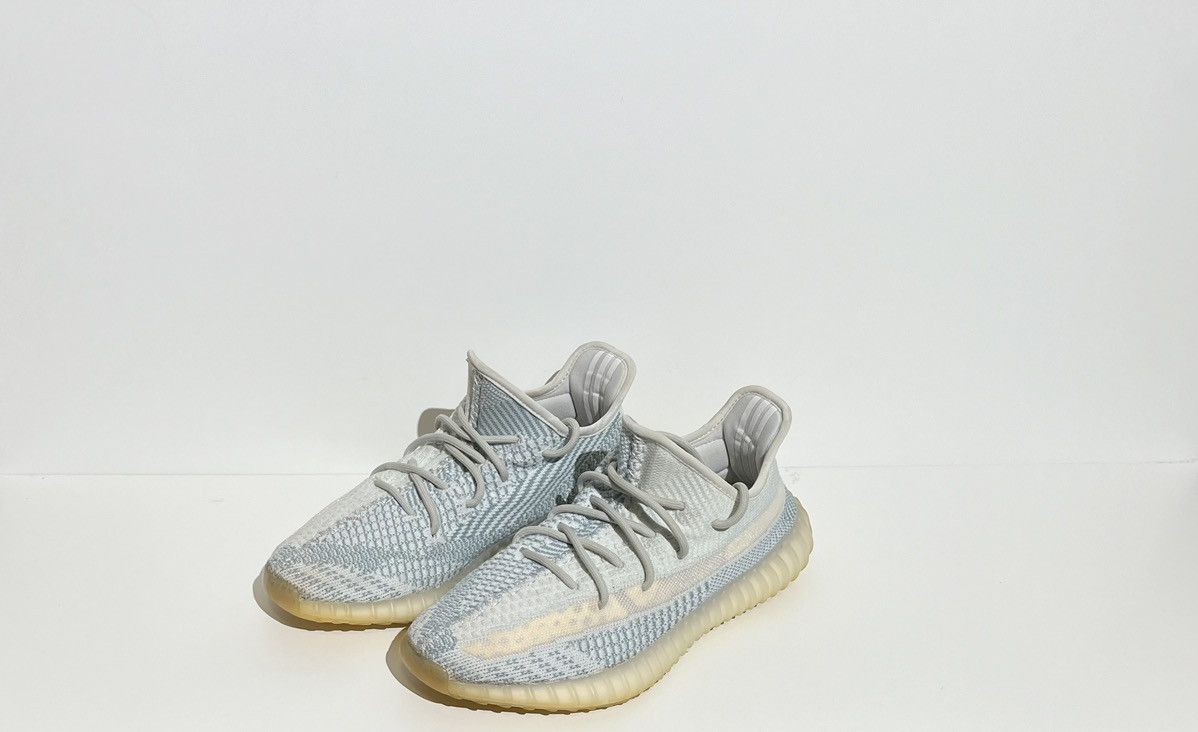 Adidas × Yeezy Adidas Yeezy boost 350 V2 cloud white Non-reflective Size US 9 / EU 42 - 2 Thumbnail