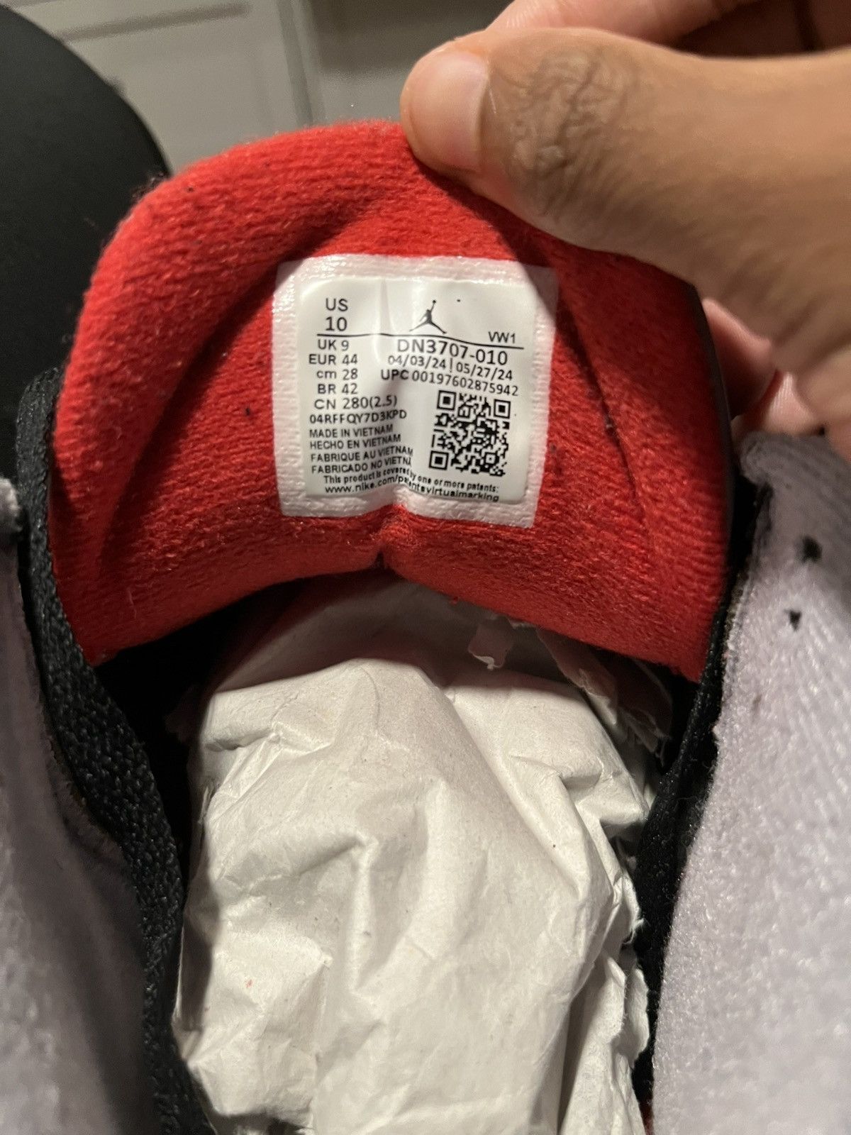 Jordan Brand Jordan. 3 Black cement Size US 10 / EU 43 - 8 Thumbnail