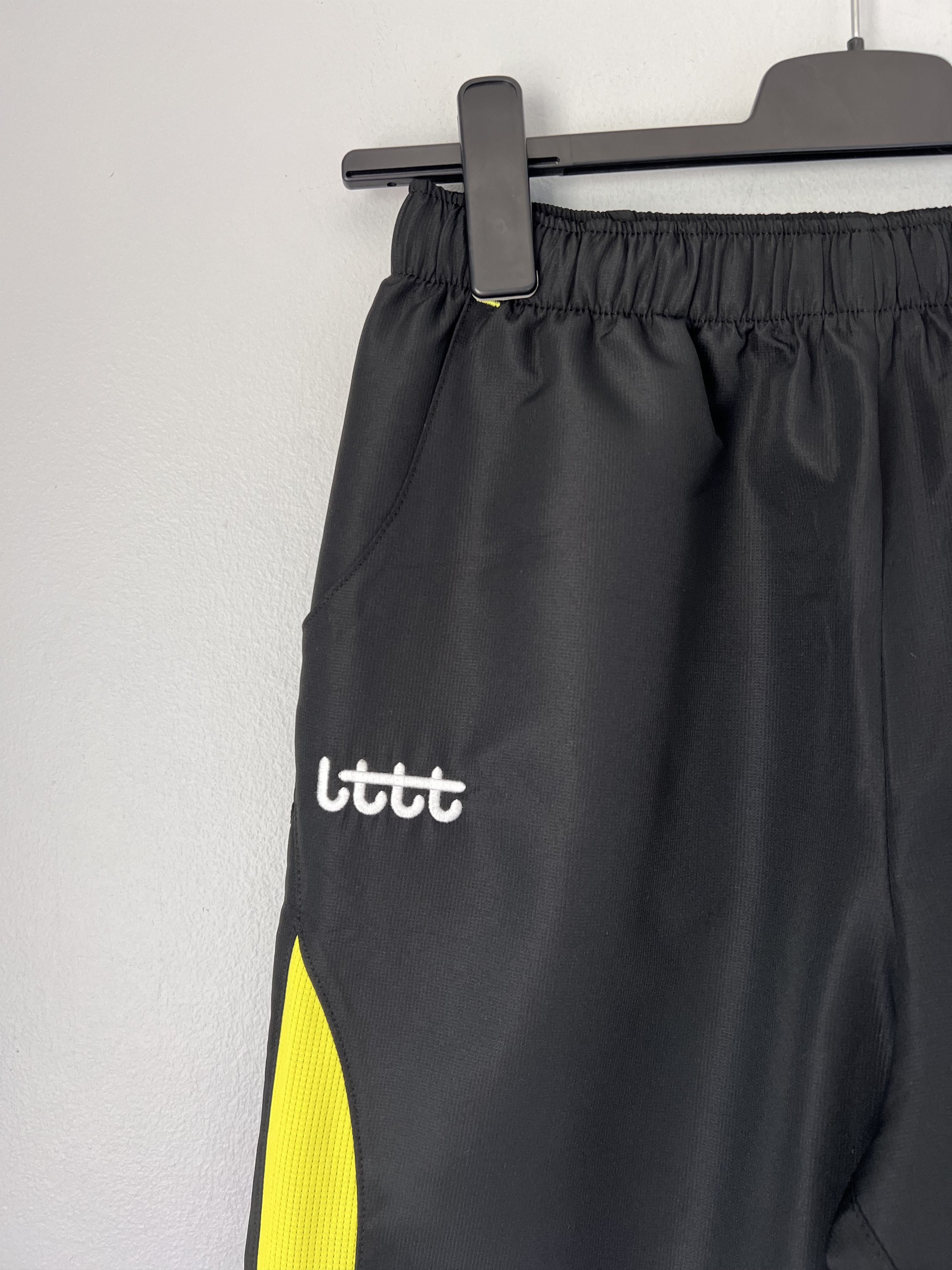 Asics Little Tokyo Table Tennis Asics Training Pants in Black Size US 30 / EU 46 - 3 Thumbnail