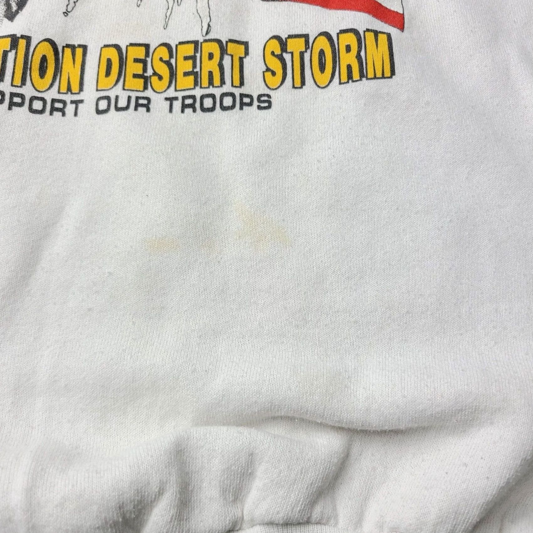 Fruit Of The Loom VINTAGE Operation Desert Storm Crewneck Sweatshirt XL White 90s Mens Crew Neck Logo Graphic Print Cotton Blend Pullover Size US XL / EU 56 / 4 - 3 Thumbnail