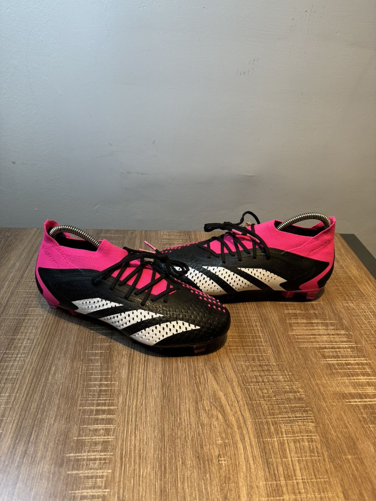 Adidas Brand New Adidas Predator Accuracy.1 FG Size 6 Soccer Cleats Size US 6 / EU 39 - 2 Thumbnail
