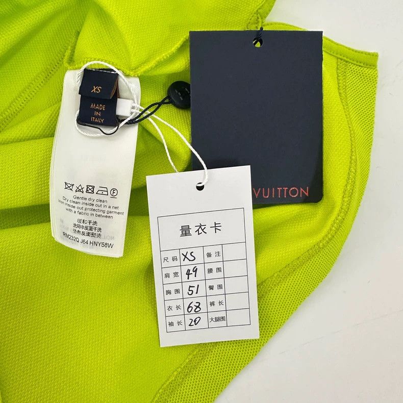 Louis Vuitton Louis Vuitton FW23 New Fluorescent Green Letter Logo Embroi Size US XS / EU 42 / 0 - 6 Thumbnail