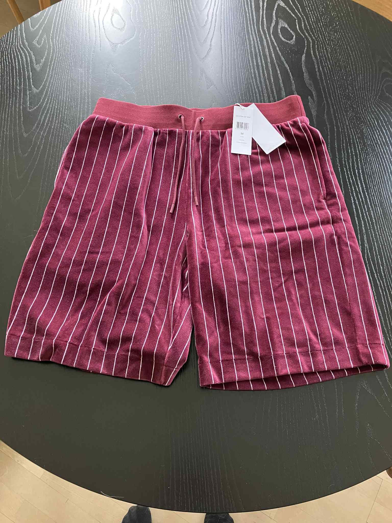 Lacoste Lacoste X Ricky Regal Velvet Shorts Size US 32 / EU 48 - 1 Thumbnail