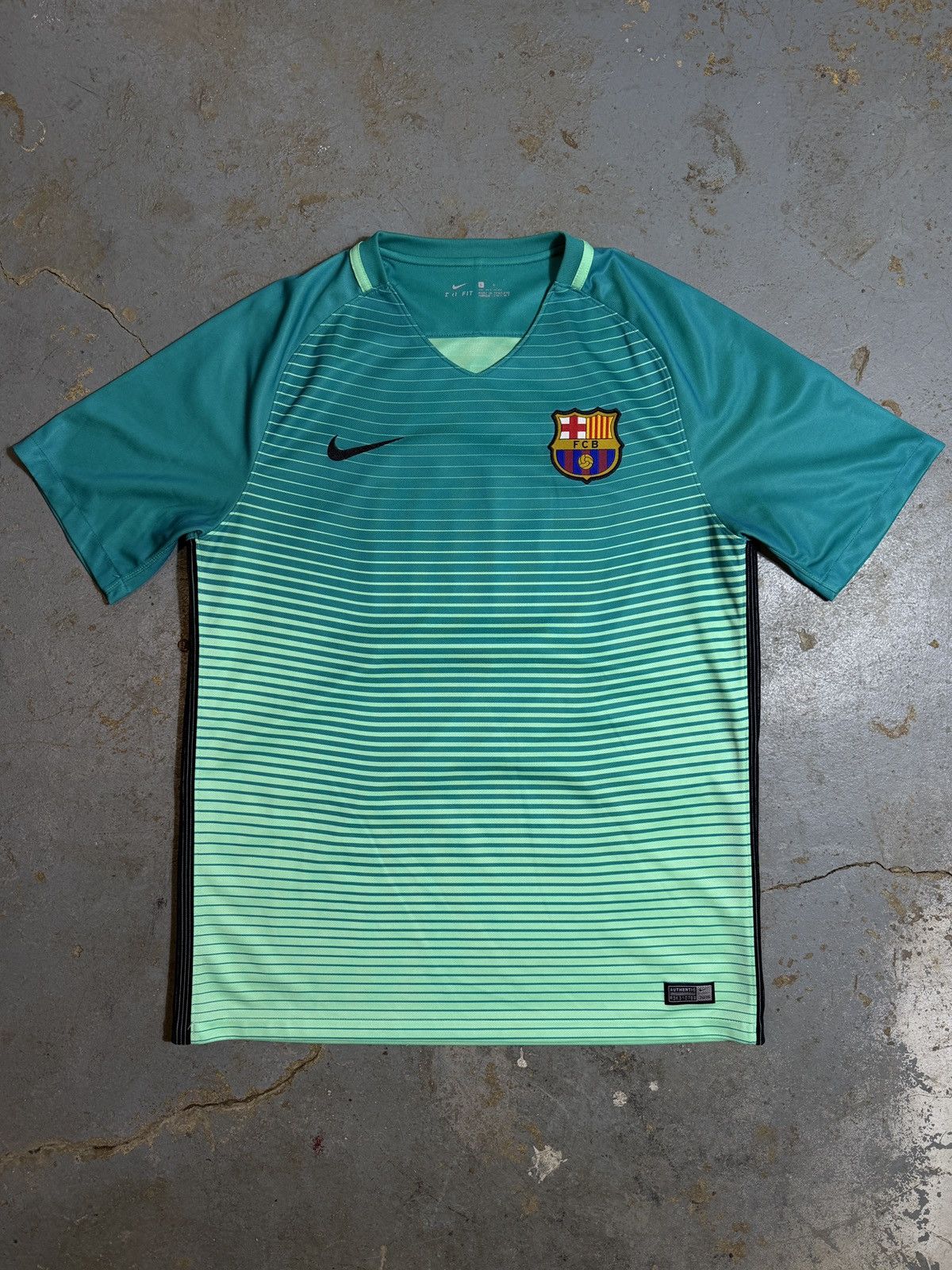 Nike Messi Barcelona Nike Soccer Kit Size US L / EU 52-54 / 3 - 1 Thumbnail