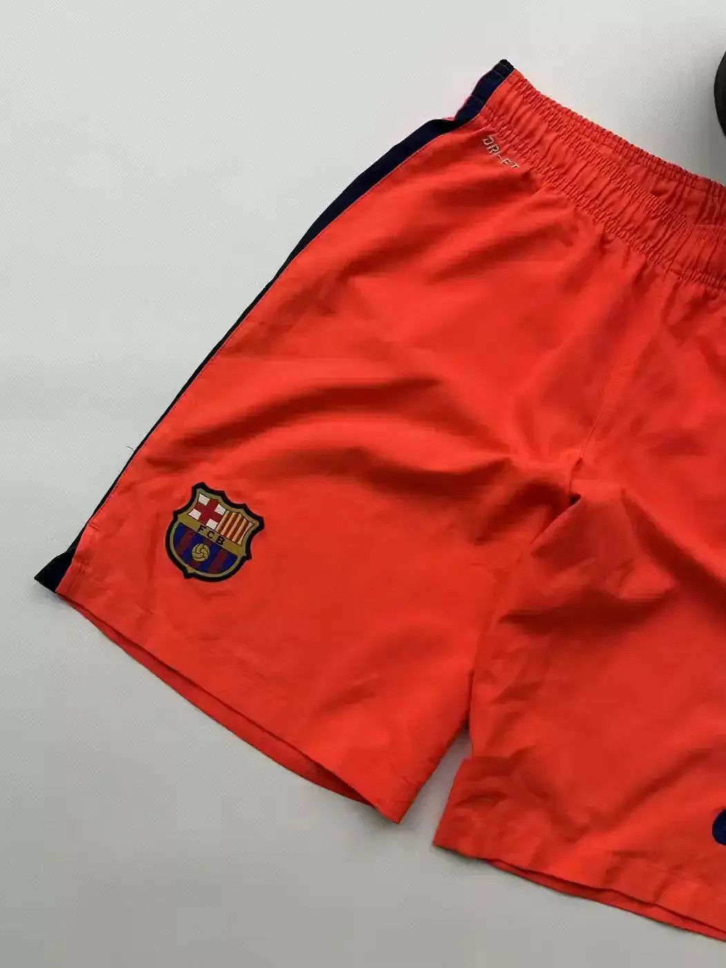 Nike Nike F.C. Barcelona Shorts (221) Size US 30 / EU 46 - 2 Thumbnail
