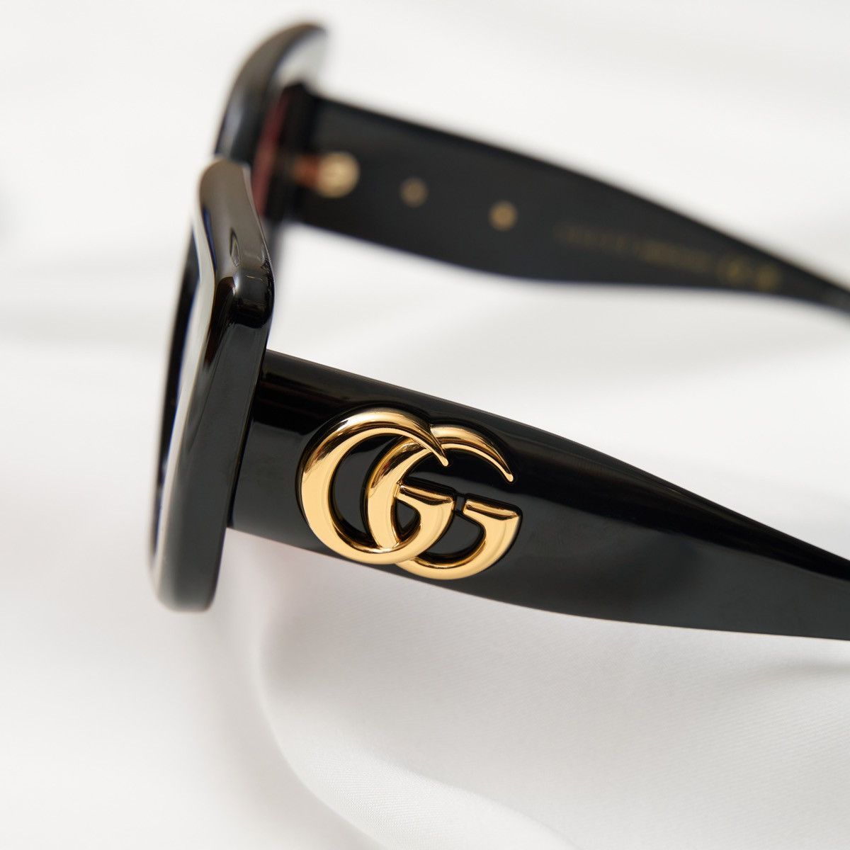 Gucci GUCCI GG1975S 001 SUNGLASSES Size ONE SIZE - 3 Thumbnail
