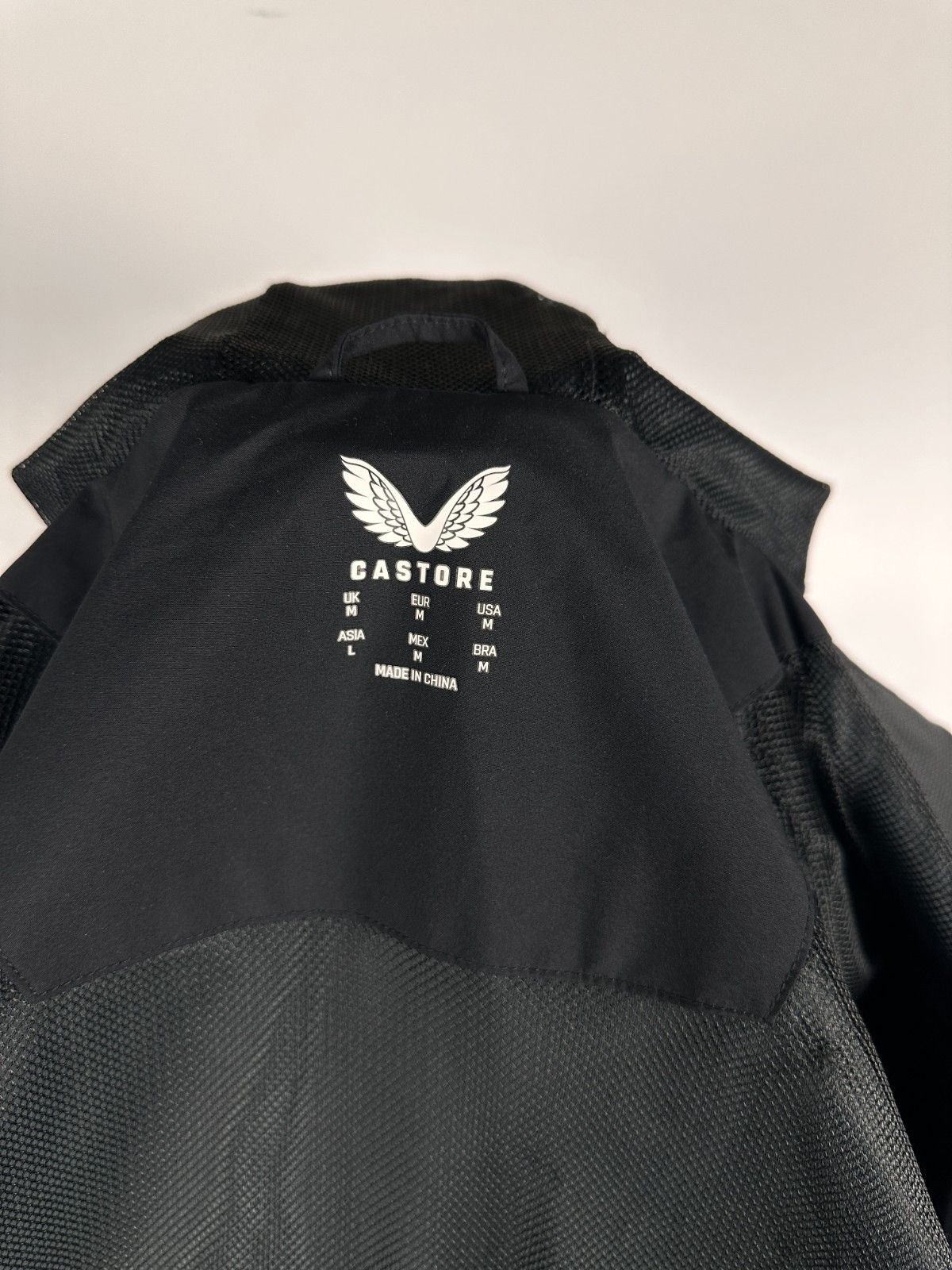 Castore Charlton Training Jacket Soccer Castore Black Size M Black Size US M / EU 48-50 / 2 - 8 Thumbnail