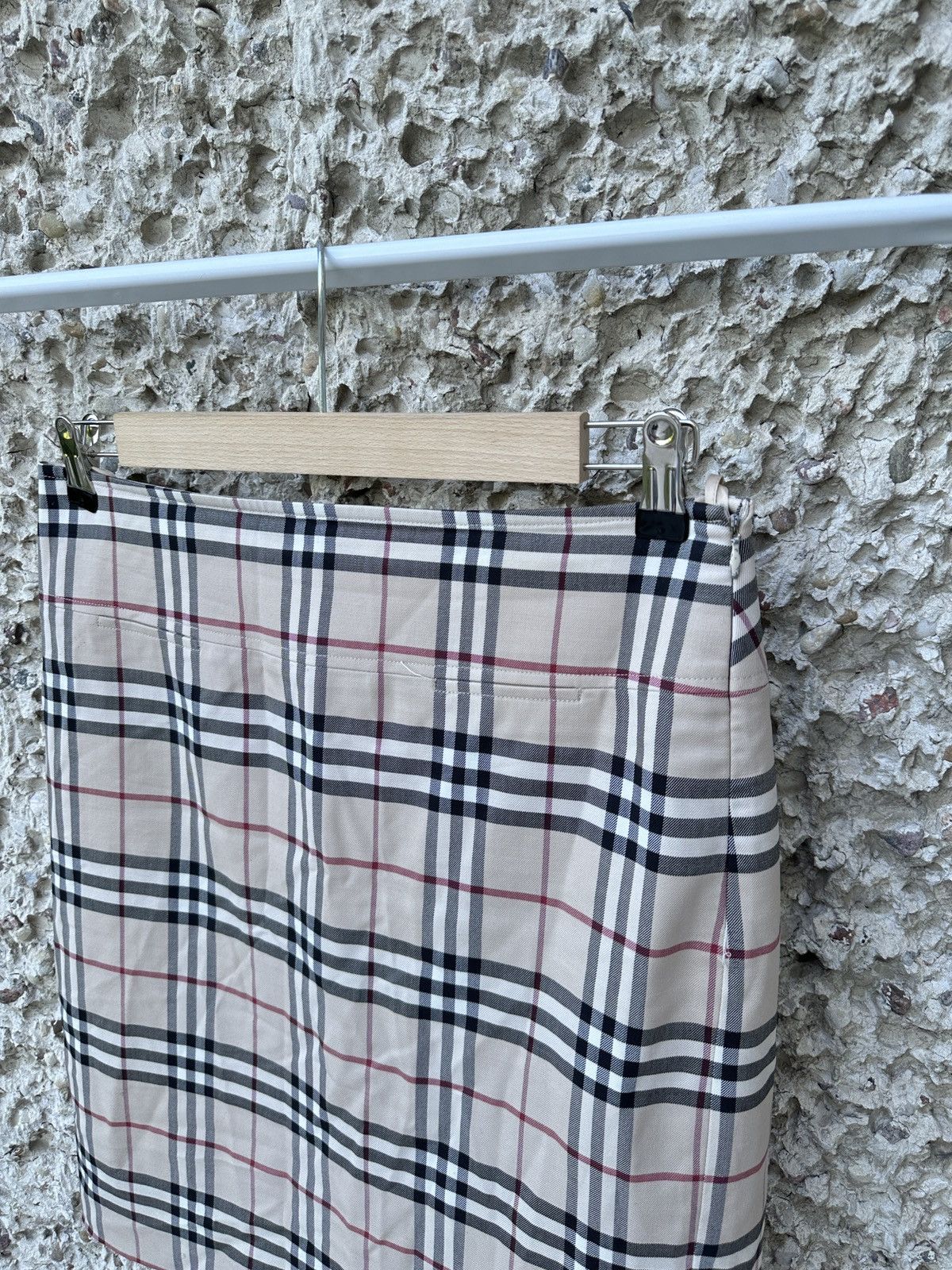 Burberry Vintage monogram Burberry nova check skirt Size 27" / US 4 / IT 40 - 4 Thumbnail