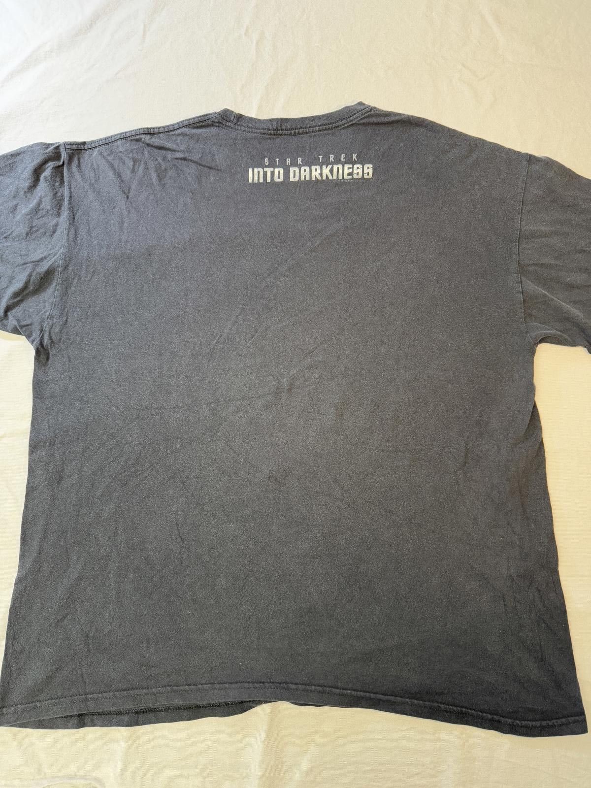 Designer Star Trek T-shirt Into Darkness Giant Star Trek Logo Movie Size US XL / EU 56 / 4 - 2 Thumbnail