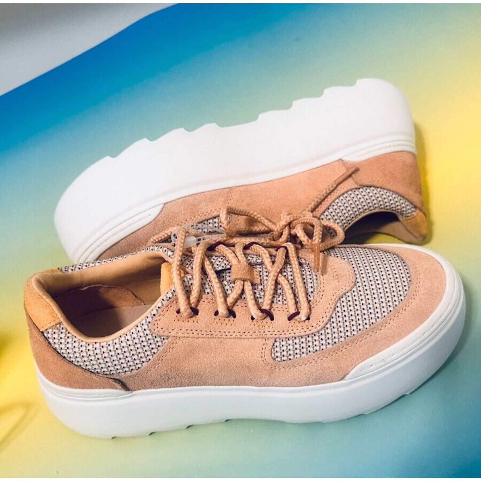 Ugg UGG Treadlite Womens Marin Mega Lace-Up Platform Sneakers Size US 9 / IT 39 - 11 Thumbnail