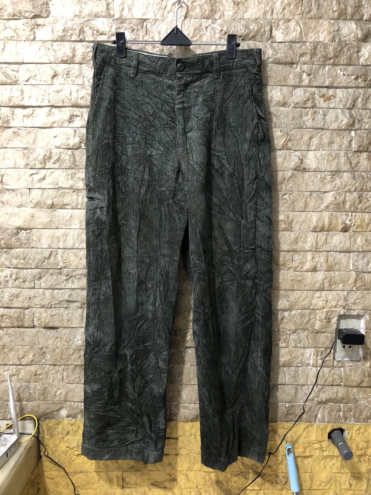 Undercover × Uniqlo Unilqo U Cellpo Corduroy Pants Size US 32 / EU 48 - 1 Thumbnail