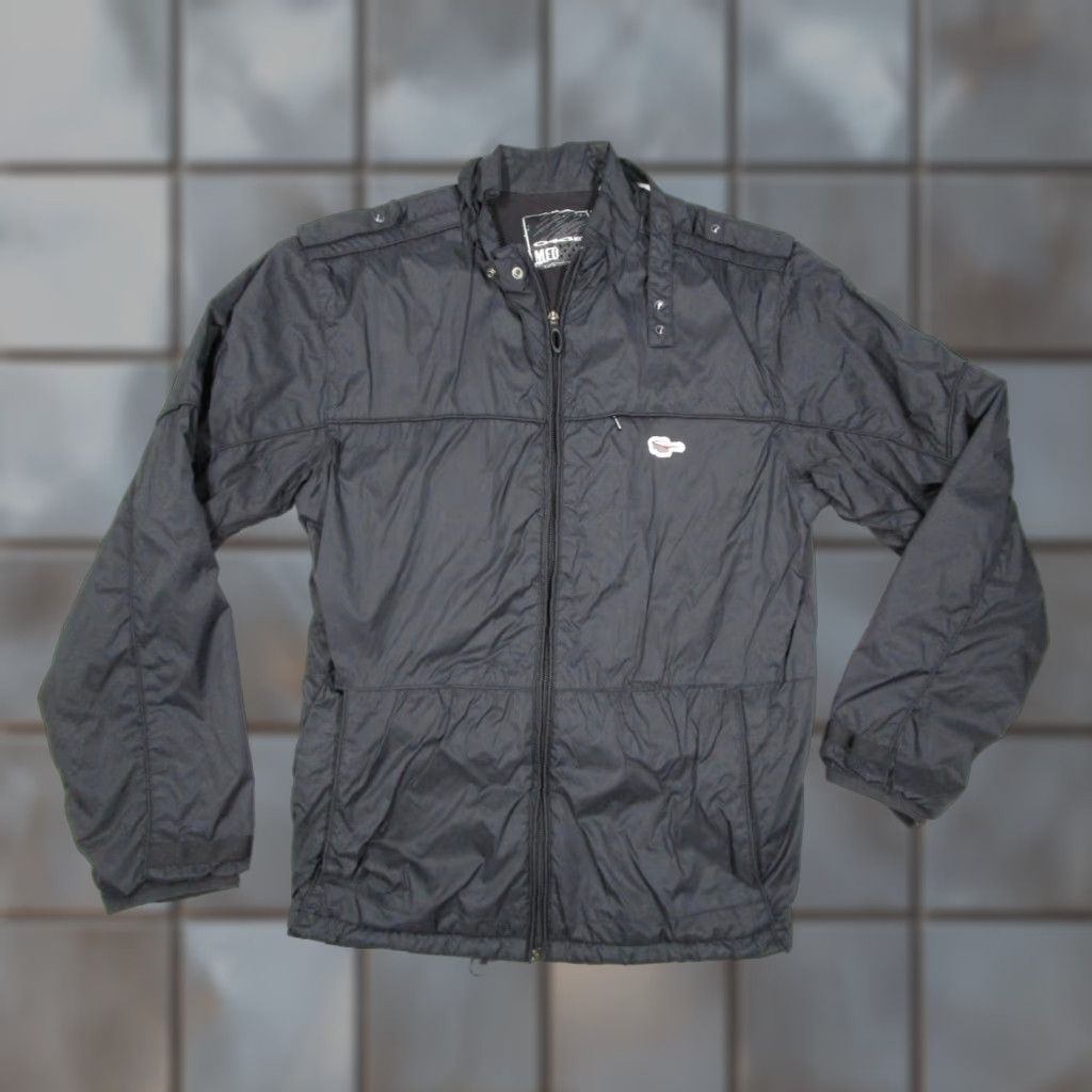 Oakley VINTAGE Oakley Windbreaker Jacket Mens M Black Full Zip Outdoor Japan Size US M / EU 48-50 / 2 - 1 Thumbnail