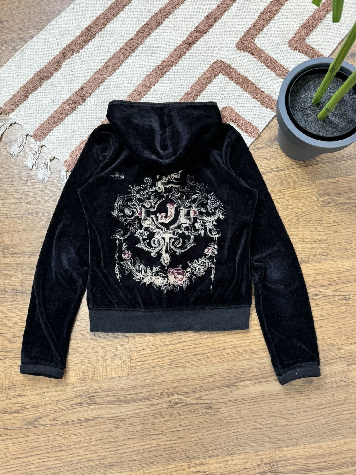 Juicy Couture VINTAGE VELOUR JUICY COUTURE 2000s ZIP UP HOODIE Size M / US 6-8 / IT 42-44 - 2 Thumbnail