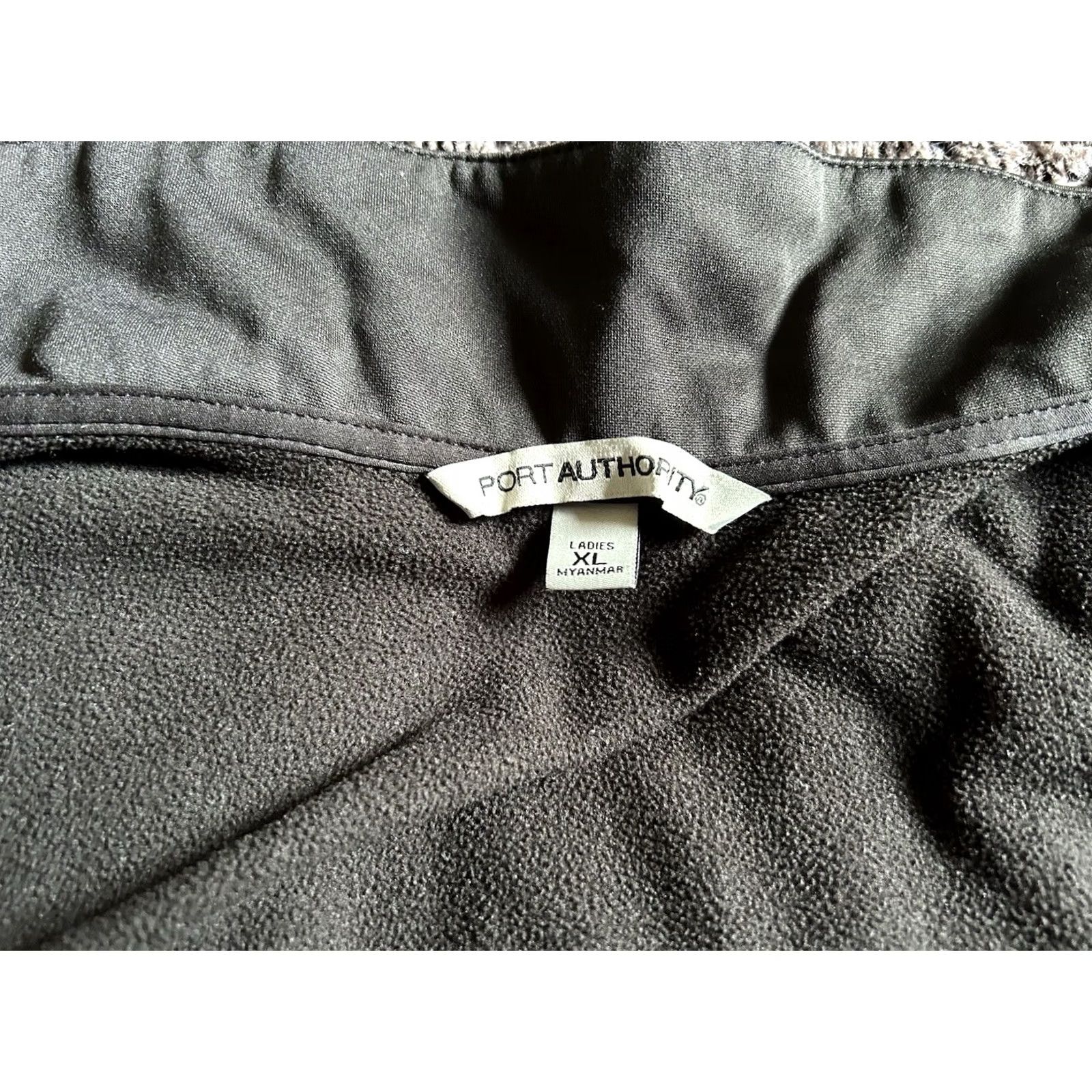 The Mountain Schweitzer Mountain Ski Resort Women’s Full Zip Fleece Lined Jacket XL Black Fleece Logo 2010s Womens Size XL / US 12-14 / IT 48-50 - 6 Thumbnail