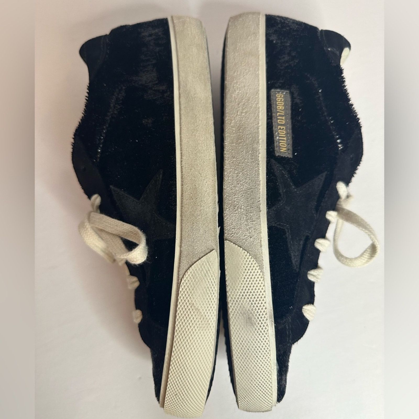 Golden Goose authentic Super Star Sneakers EU 38 US 8 black suede star Size US 8 / IT 38 - 5 Thumbnail