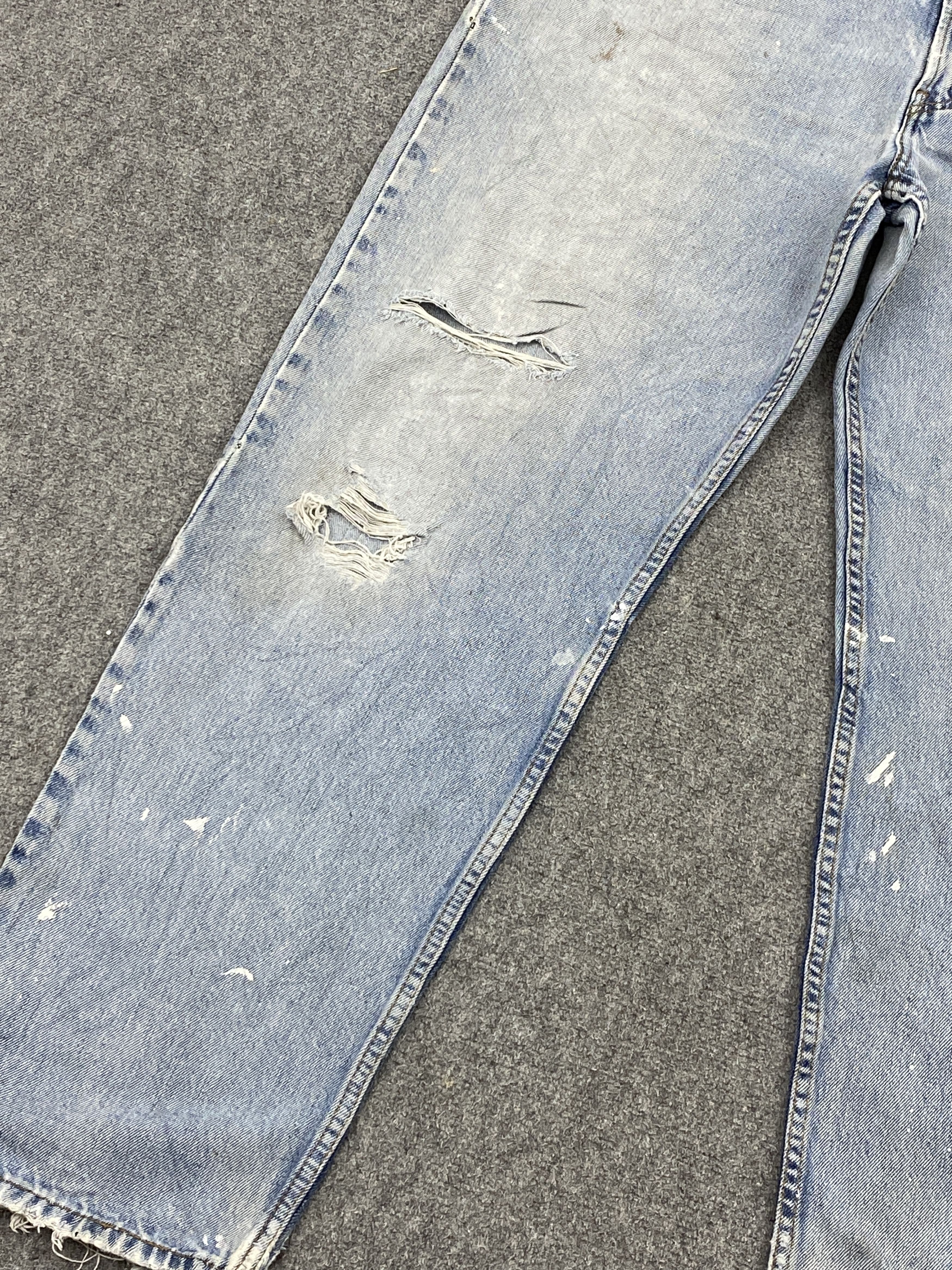 Levi's × Vintage Light Wash Vintage Levi's 550 Jeans DP2652 Size US 36 / EU 52 - 11 Thumbnail