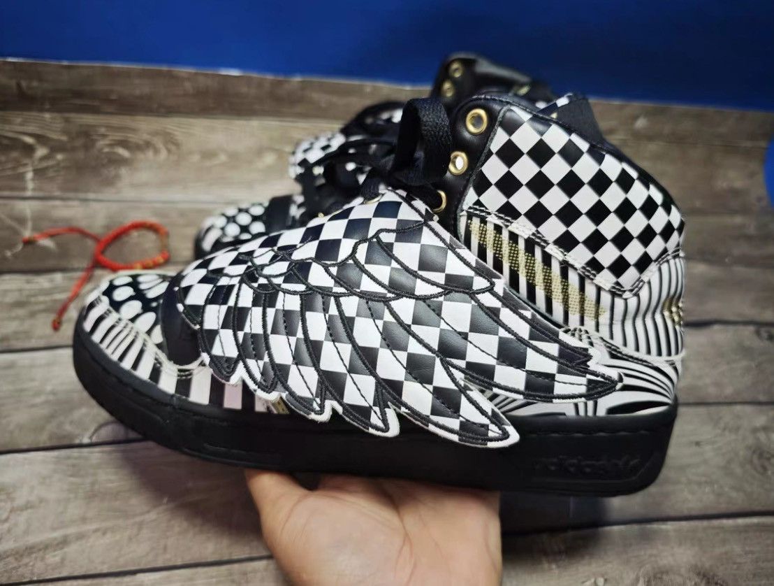 Adidas × Jeremy Scott jeremy scott x adidas wings black white op art sneakers Size US 8.5 / EU 41-42 - 9 Thumbnail
