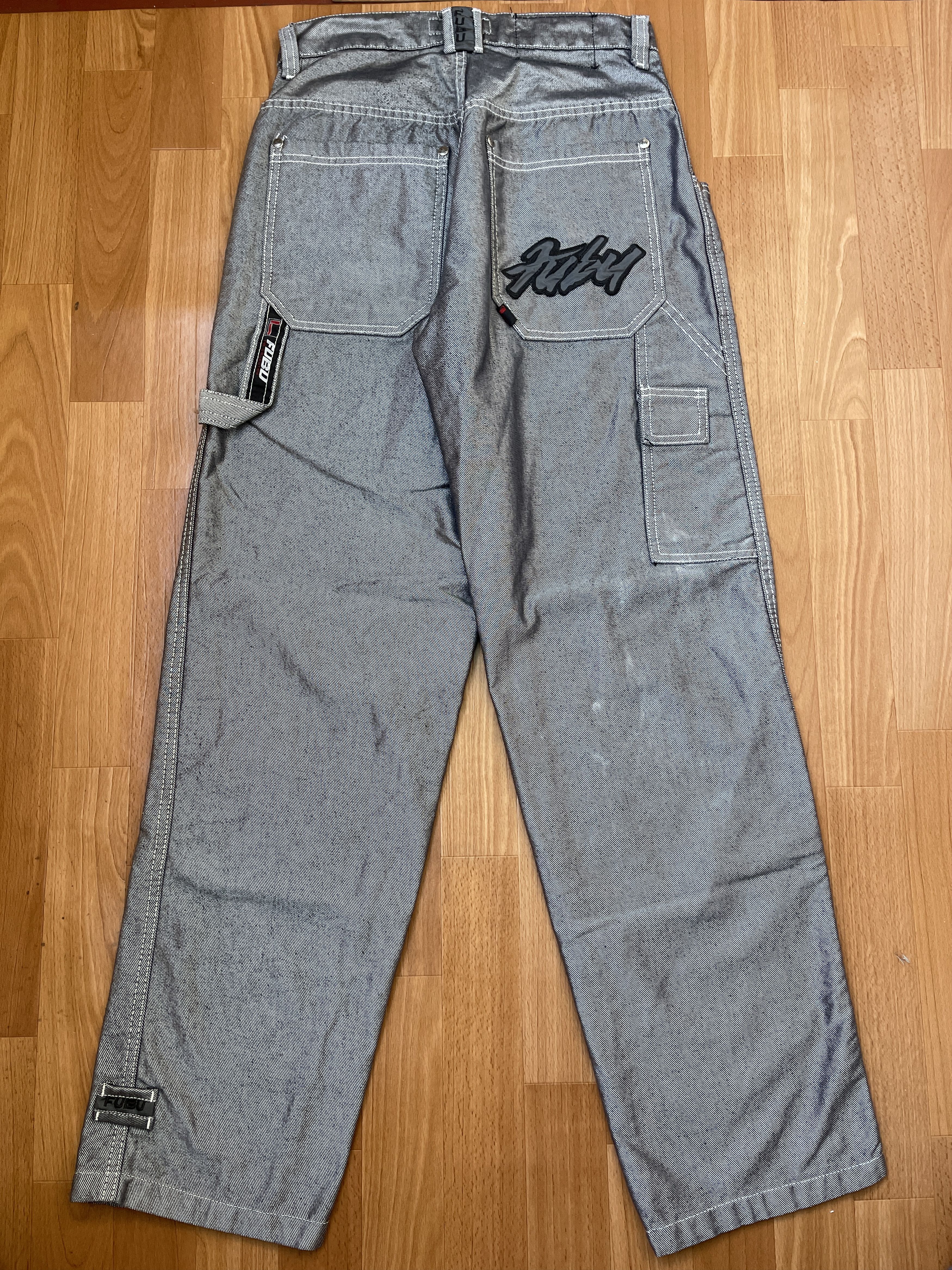 Fubu FUBU jeans shiny vintage baggy jeans silver metallic size 28 Size US 28 / EU 44 - 2 Thumbnail