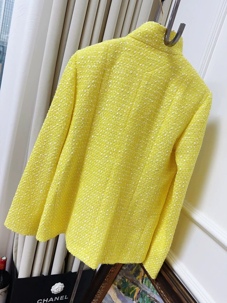 Chanel Chanel 19S yellow and white stand-up collar braided soft t Size XS / US 0-2 / IT 36-38 - 2 Thumbnail