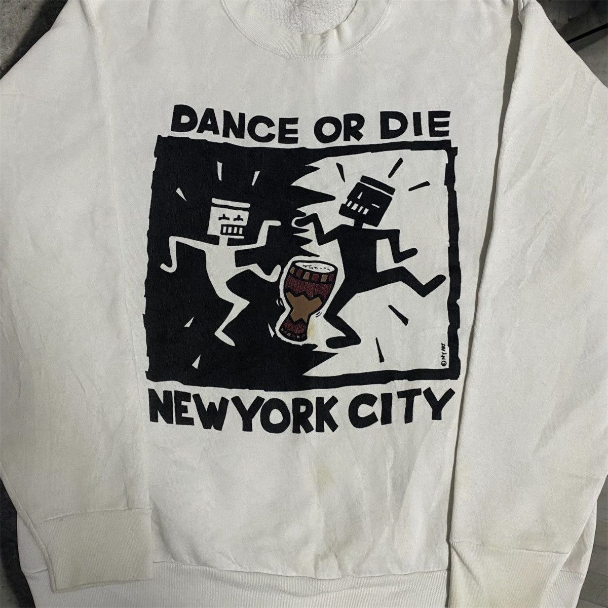 Keith Haring Vintage 80’s Keith Haring Dance Or Die New York City Size US M / EU 48-50 / 2 - 3 Thumbnail