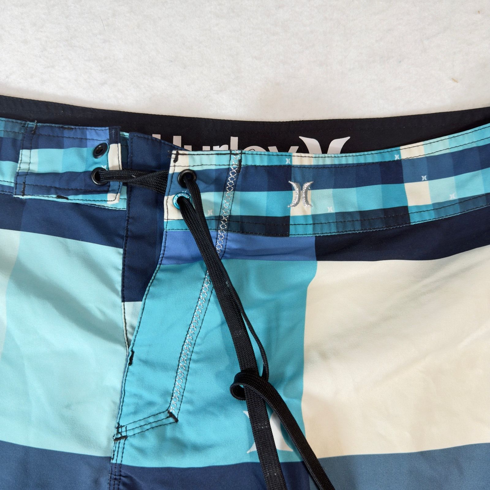 Hurley Hurley Men’s 34 Board Shorts Blue Plaid Trunks Recycled Poly Size US 34 / EU 50 - 7 Thumbnail