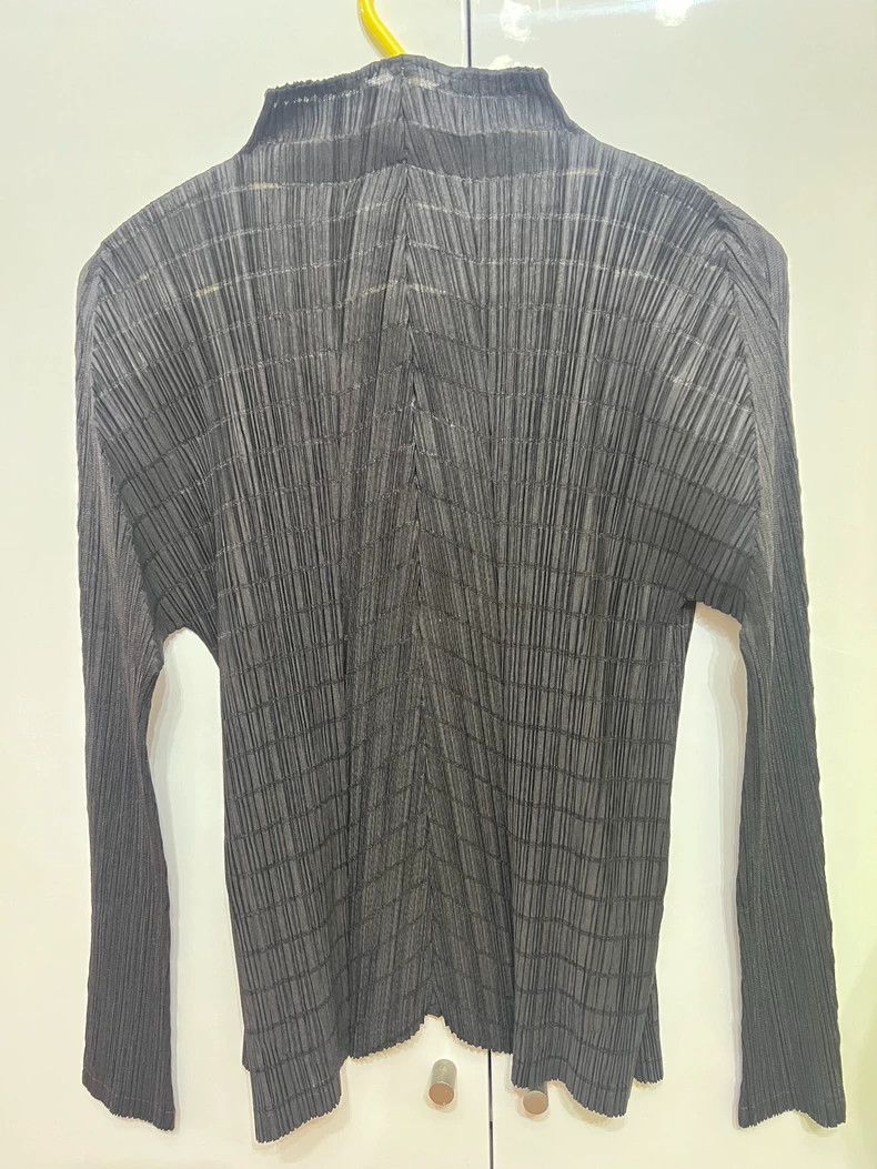 Issey Miyake Issey Miyake size:4 A dark brown pleated coat with bamboo Size L / US 10 / IT 46 - 3 Thumbnail