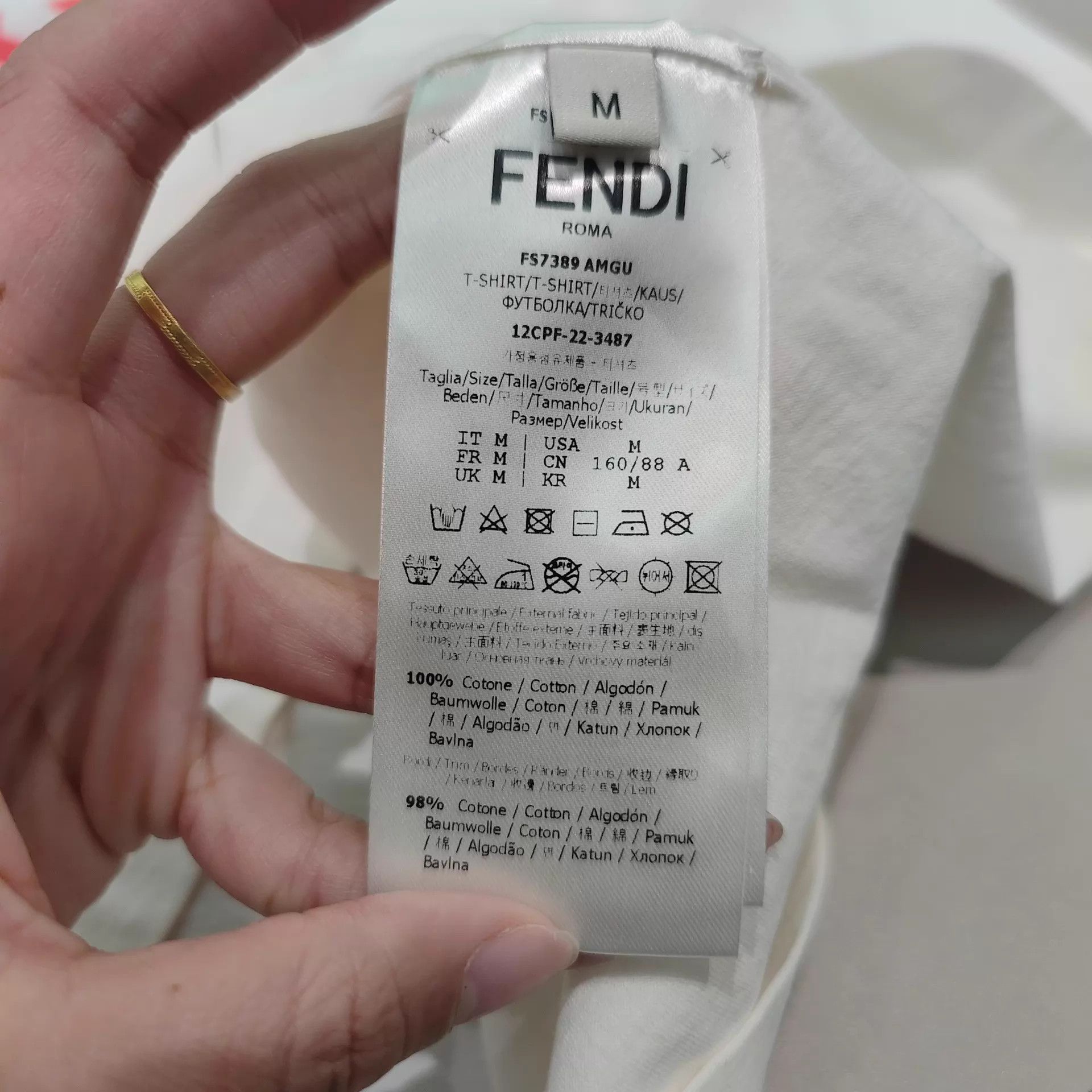 Fendi Fendi Women's 99 New Authentic Short Sleeve Tee Size M Size M / US 6-8 / IT 42-44 - 6 Thumbnail