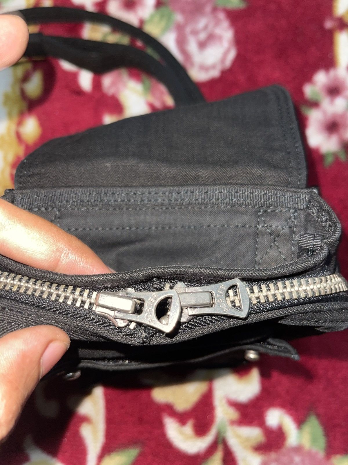 Japanese Brand × Porter Porter Shoulder Bag Indigo Black Denim Size ONE SIZE - 9 Thumbnail