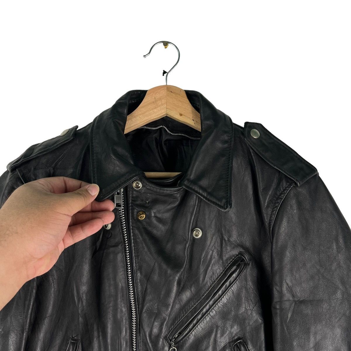 Schott 🔥VINTAGE BIKER LEATHER JACKET SCHOTT DOUBLE BREAST COLLAR Size US M / EU 48-50 / 2 - 2 Thumbnail