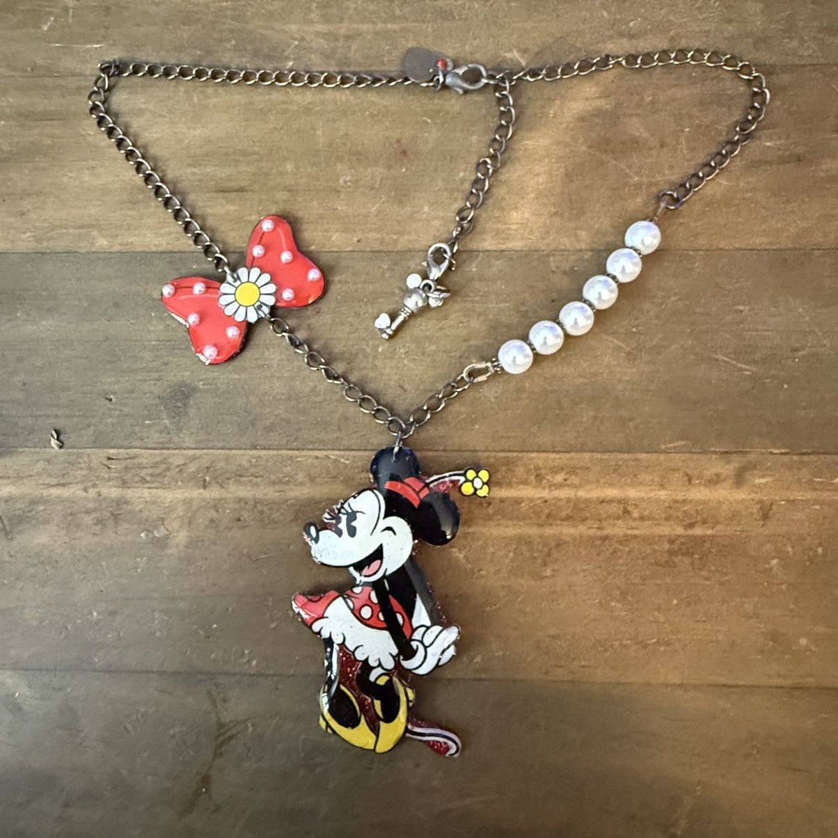 Disney Disney Minnie Mouse pendant necklace Size ONE SIZE - 6 Thumbnail