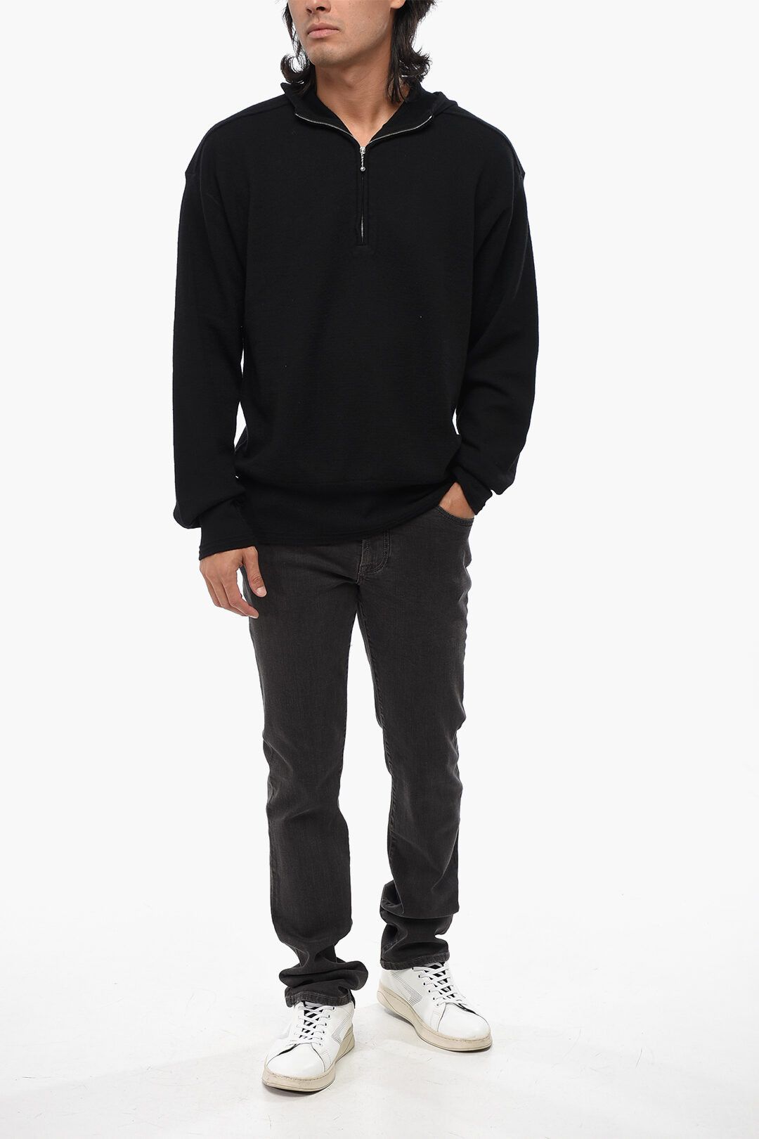 Burberry og1mm1125 Solid Color Wool Sweater in Black Size US L / EU 52-54 / 3 - 4 Thumbnail