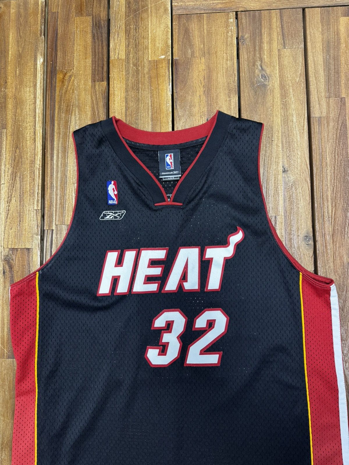 Reebok Vintage Reebok Shaquille O’Neal Miami Heat #32 NBA Jersey Size US L / EU 52-54 / 3 - 4 Thumbnail