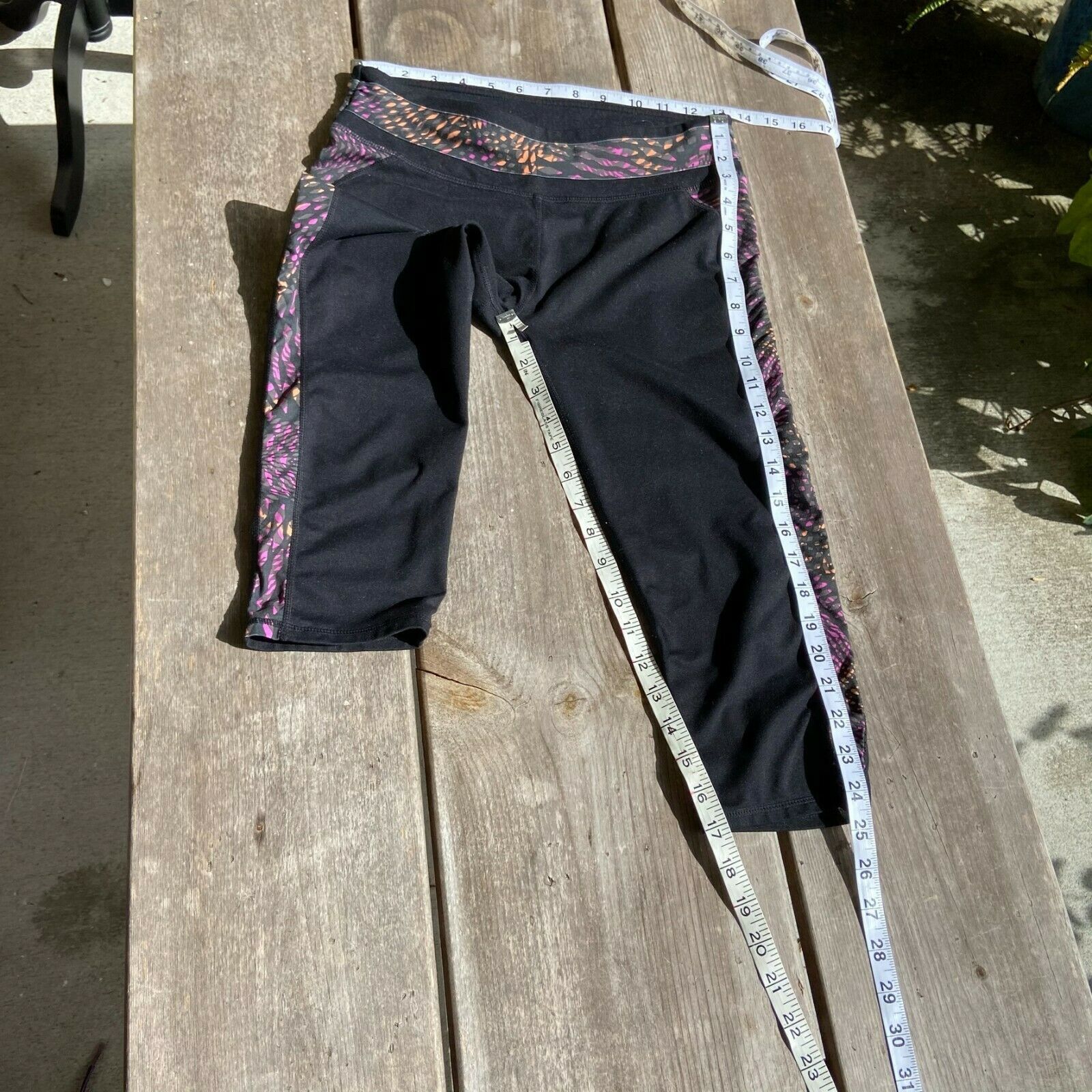Other Fabletics Camacan Capri Workout Activewear Leggings Black S Size 28" / US 6 / IT 42 - 4 Thumbnail