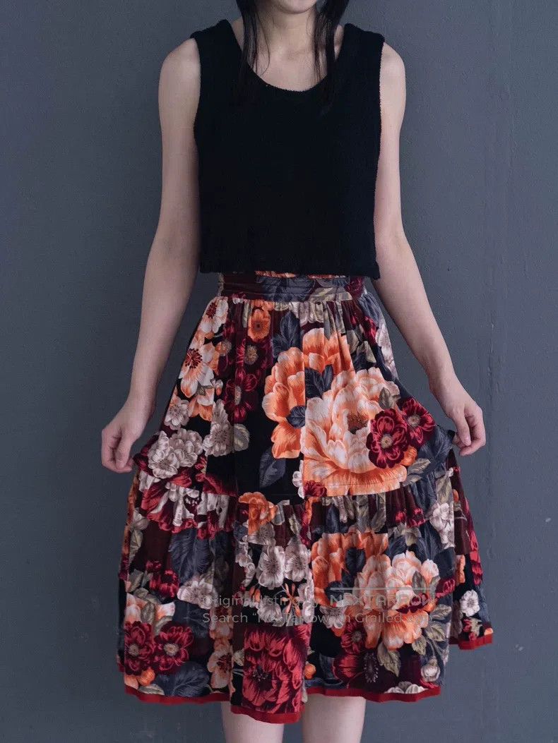 Kenzo Kenzo Runway velvet floral skirt Size 24" / US 00 / IT 34 - 8 Thumbnail