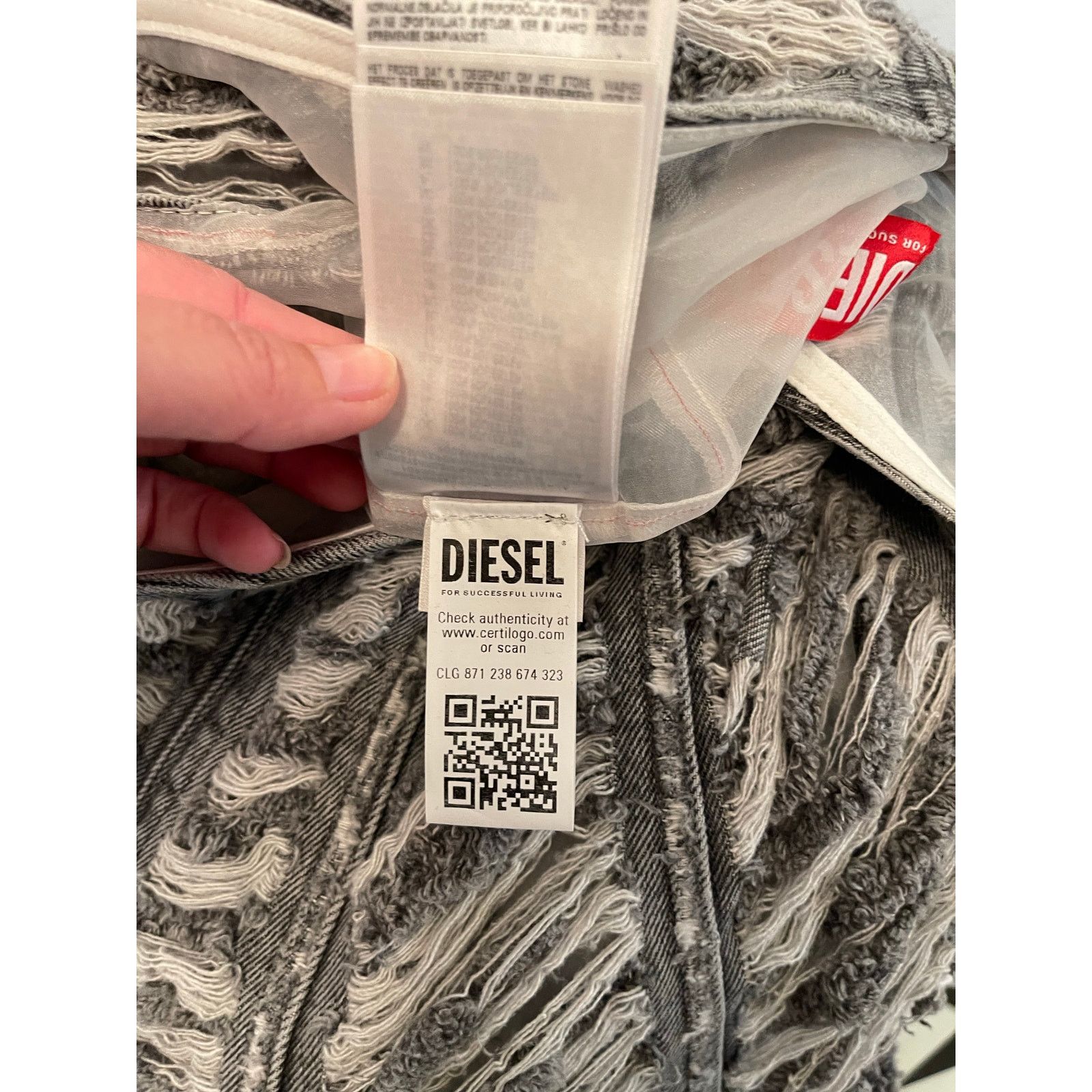 Diesel Diesel De-Arie-ads Distressed Denim Dress NWT Size Small Size S / US 4 / IT 40 - 6 Thumbnail