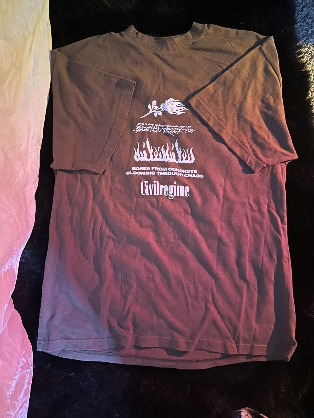 Civil Regime Civil Regime Flaming Rose Graphic T-Shirt Size M Brown/White Size US S / EU 44-46 / 1 - 3 Thumbnail