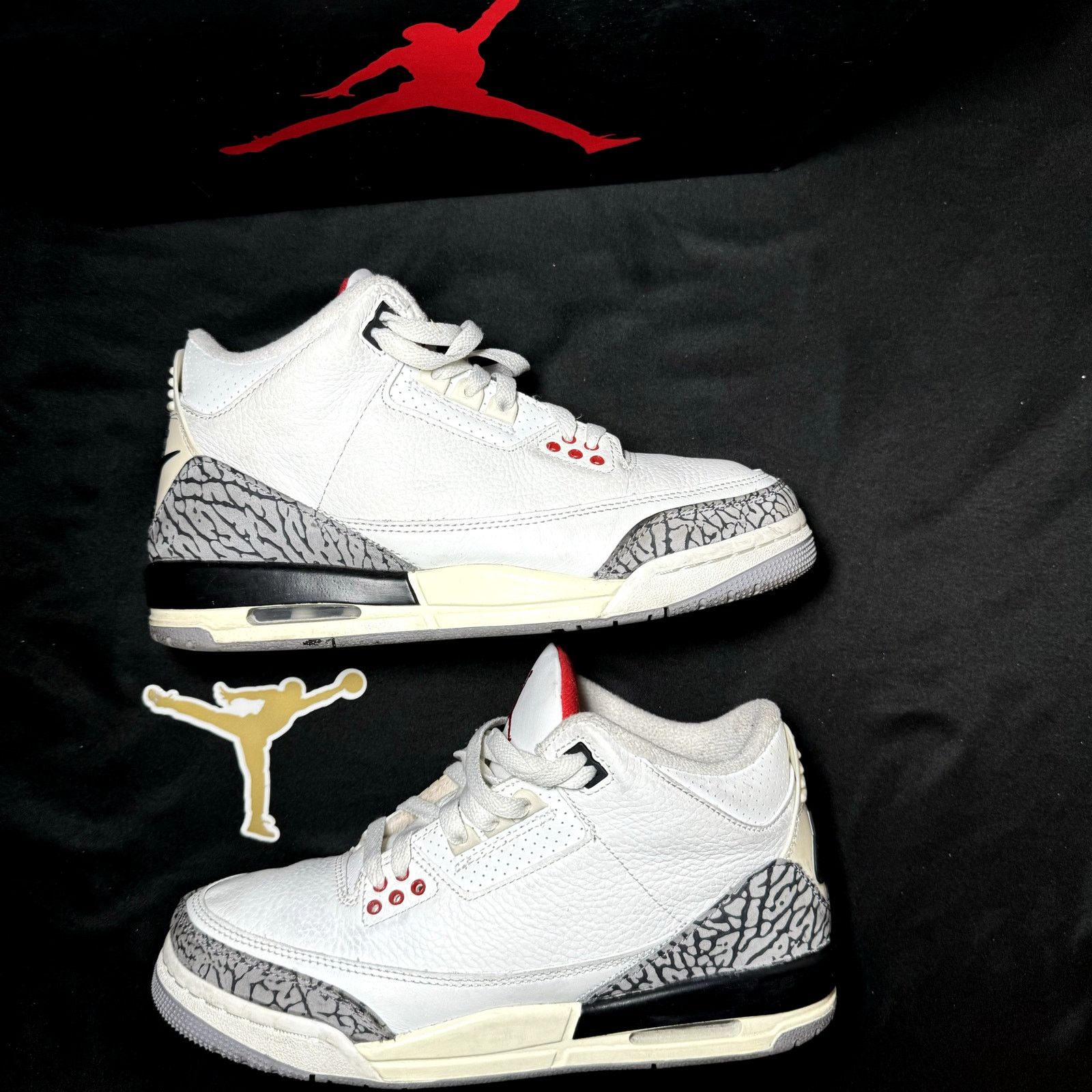 Jordan Brand × Nike Size 6.5 Nike Air Jordan 3 Retro GS White Cement Reimagined Size US 6.5 / EU 39-40 - 2 Thumbnail