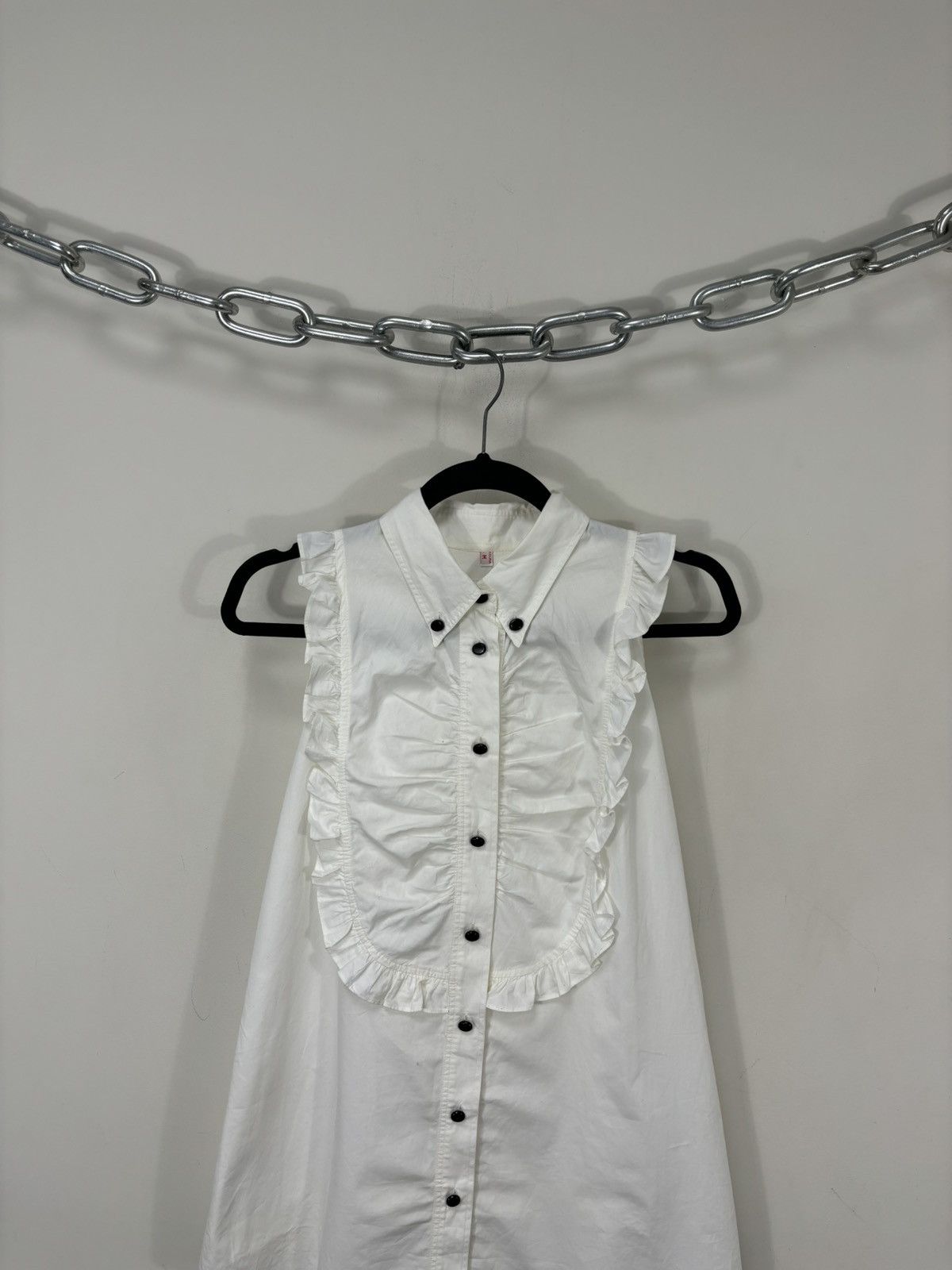 Moschino Vintage Moschino Women’s Ruffle Bib White Sleeveless Dress Size M / US 6-8 / IT 42-44 - 2 Thumbnail