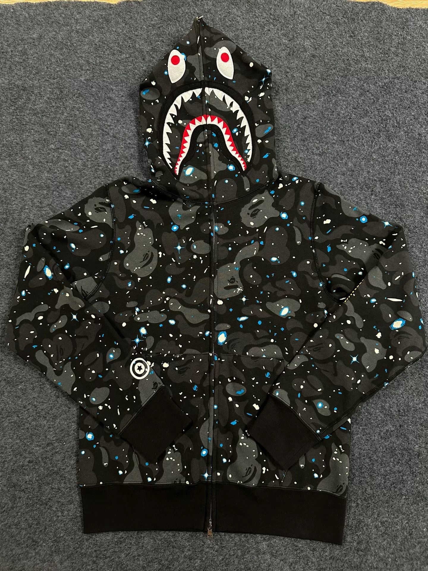 Bape Bape Multi Shark Sweatshirt Pullover Size US M / EU 48-50 / 2 - 1 Thumbnail