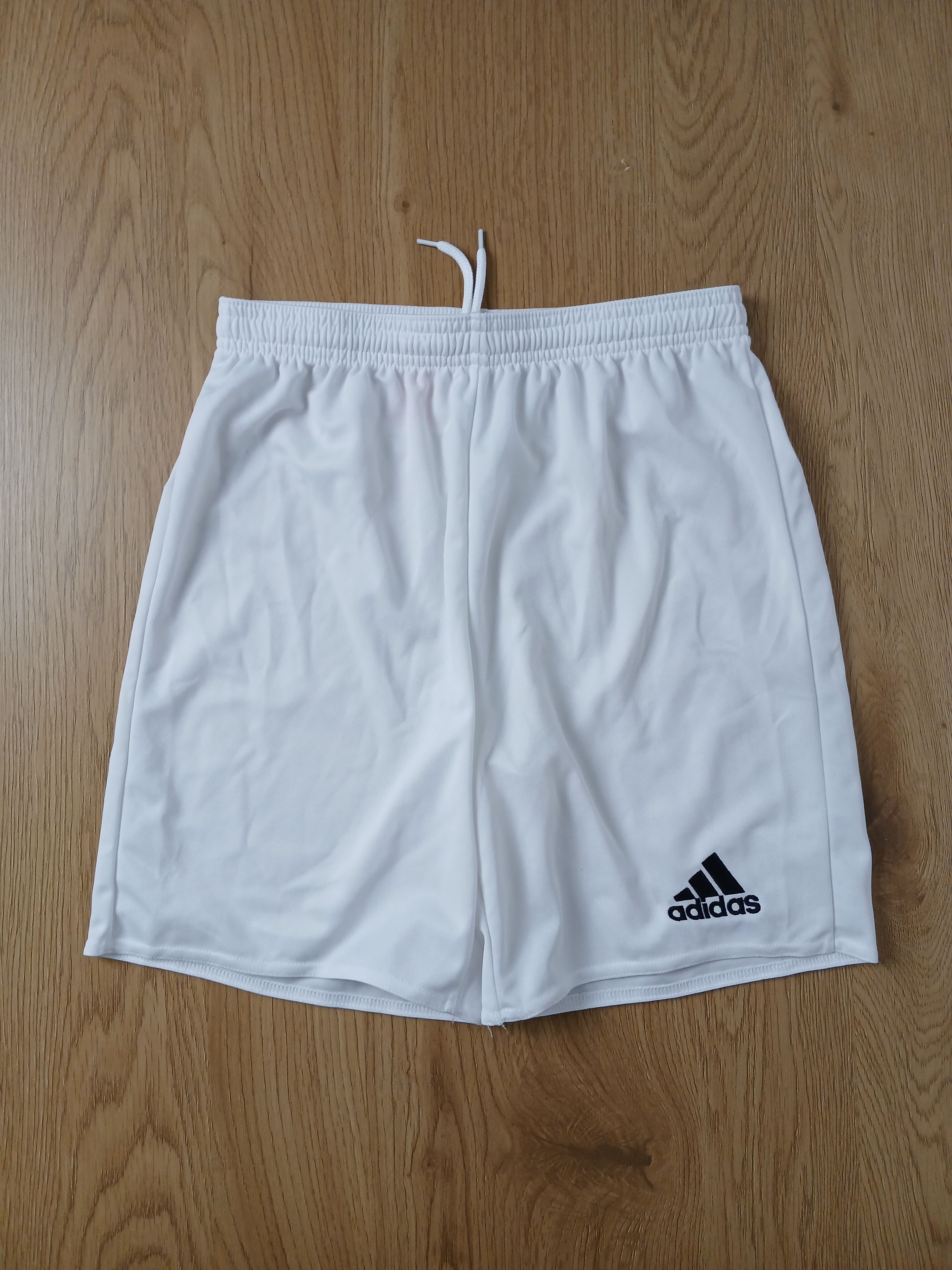 Adidas KIDS Adidas Shorts Size US 26 / EU 42 - 1 Thumbnail