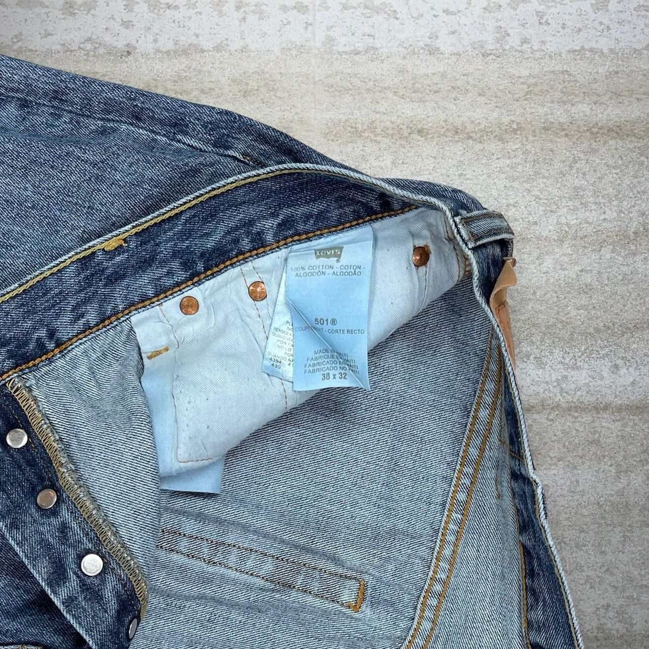 Levi's Vintage Y2K Levis Jeans 38x32 Regular Straight Medium Wash Size US 38 / EU 54 - 6 Thumbnail