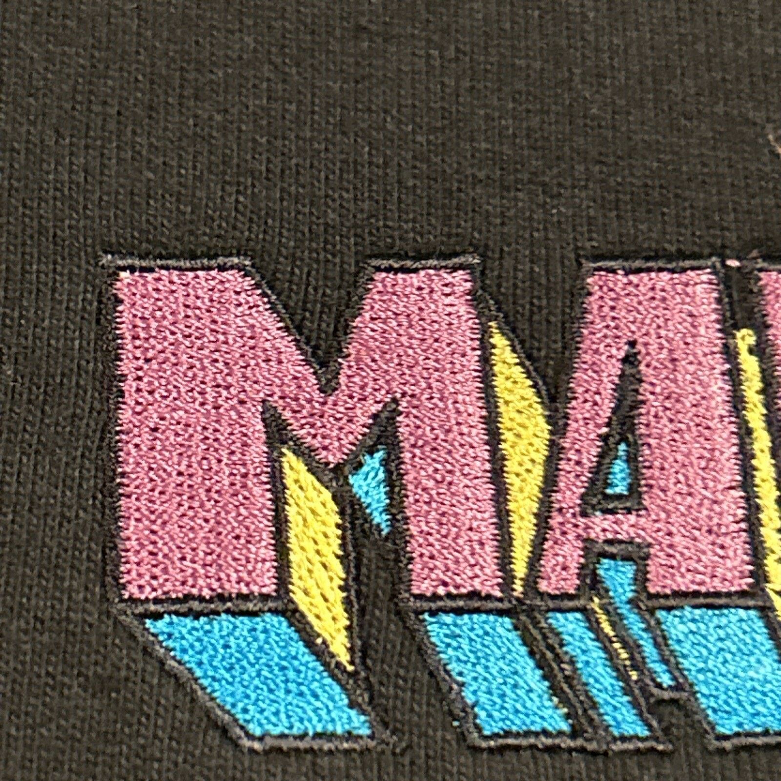 Market Chinatown Market Wonderland Hoodie Mens Medium Rabbit Hole Size US M / EU 48-50 / 2 - 15 Thumbnail